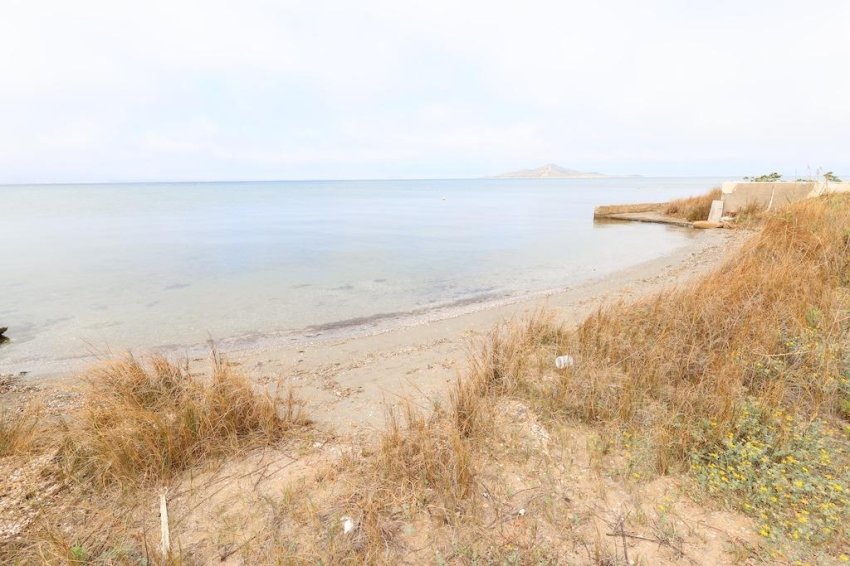 Reventa - Parcela / Terreno -
La Manga - Playa del Galán