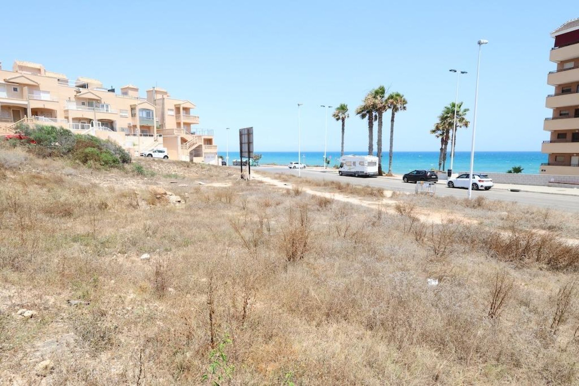 Reventa - Parcela / Terreno -
Torrevieja - Cabo cervera