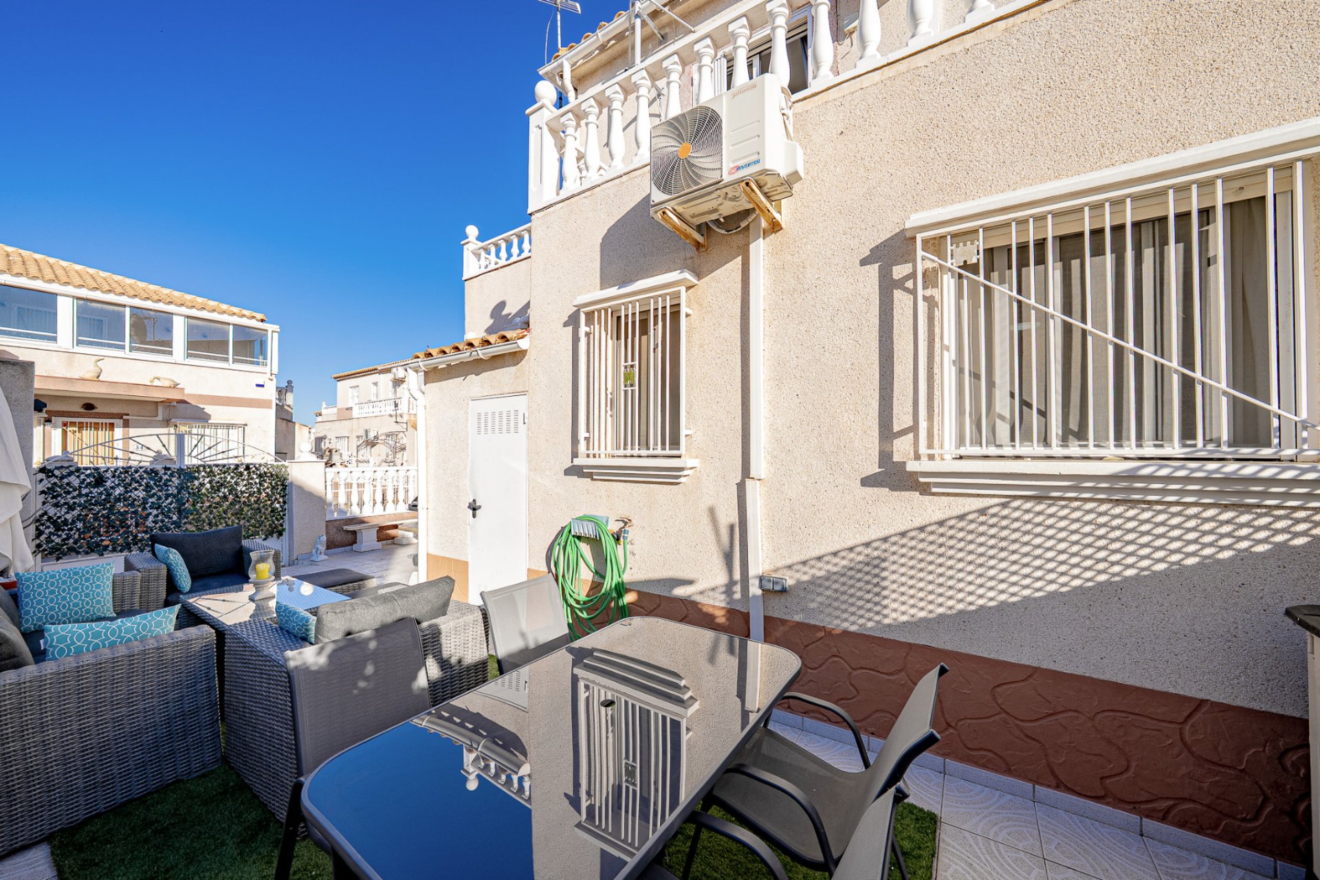 Reventa - Quad House -
Cabo Roig - La Regia