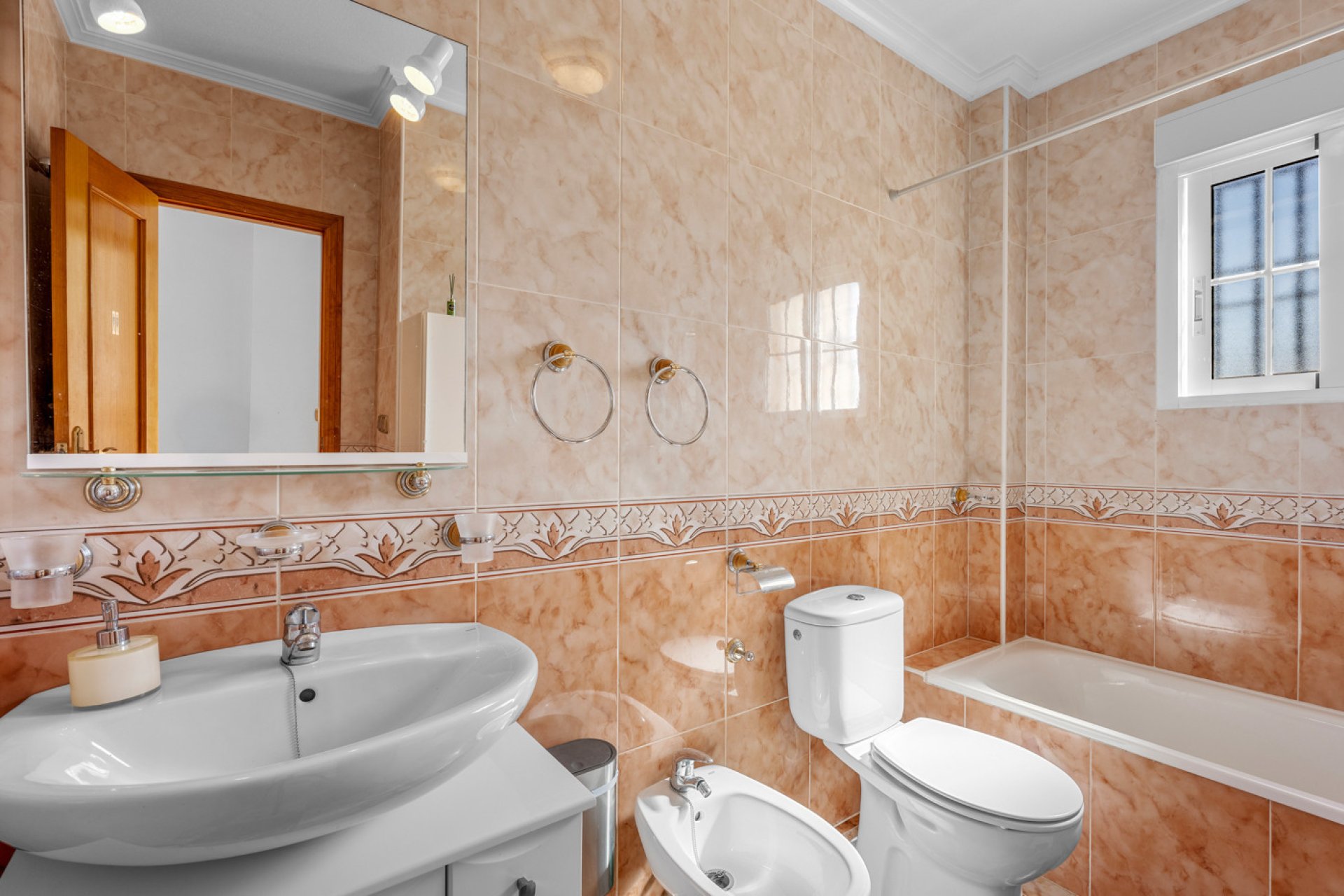 Reventa - Quad House -
Lomas de Cabo Roig