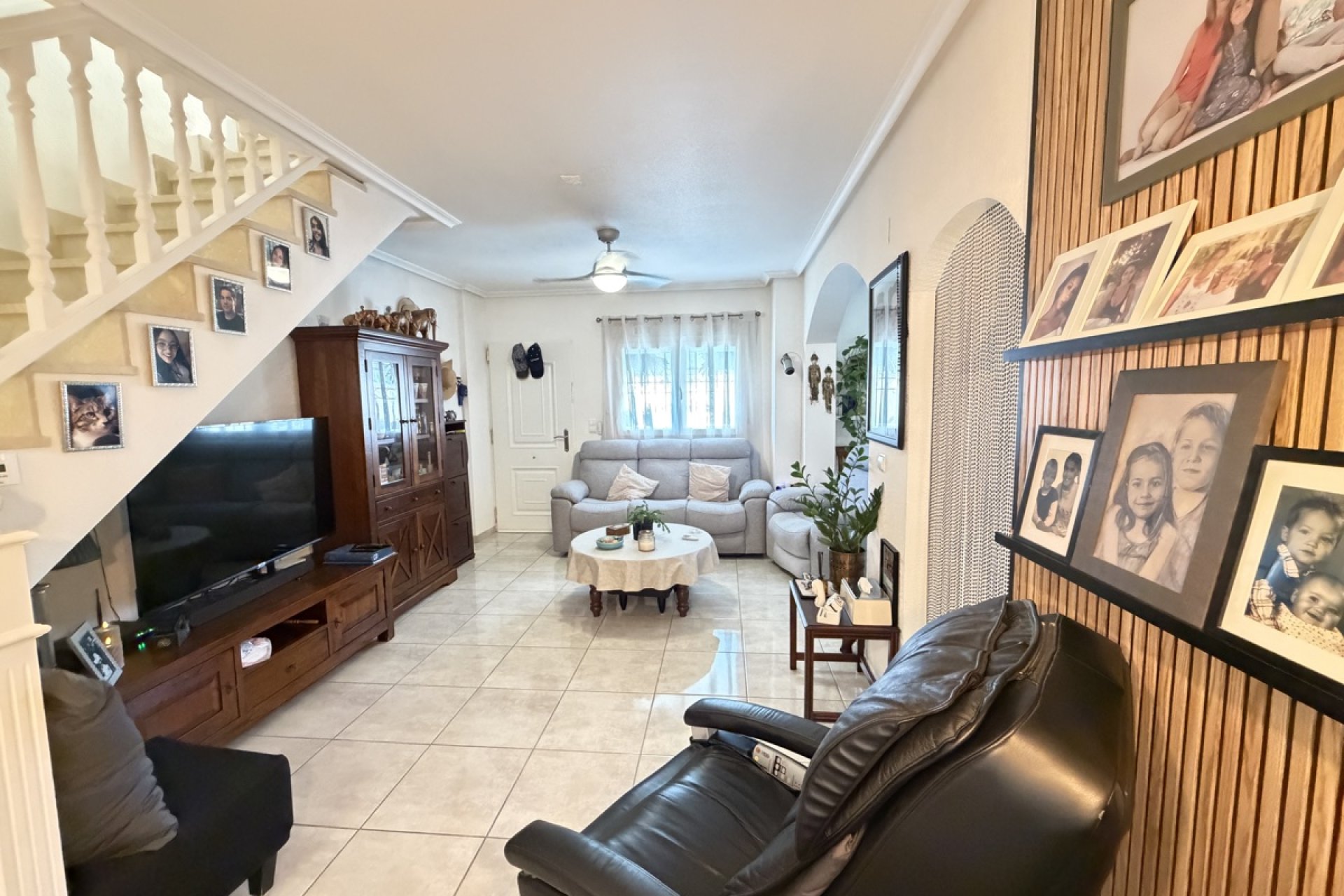 Reventa - Quad House -
Los Altos