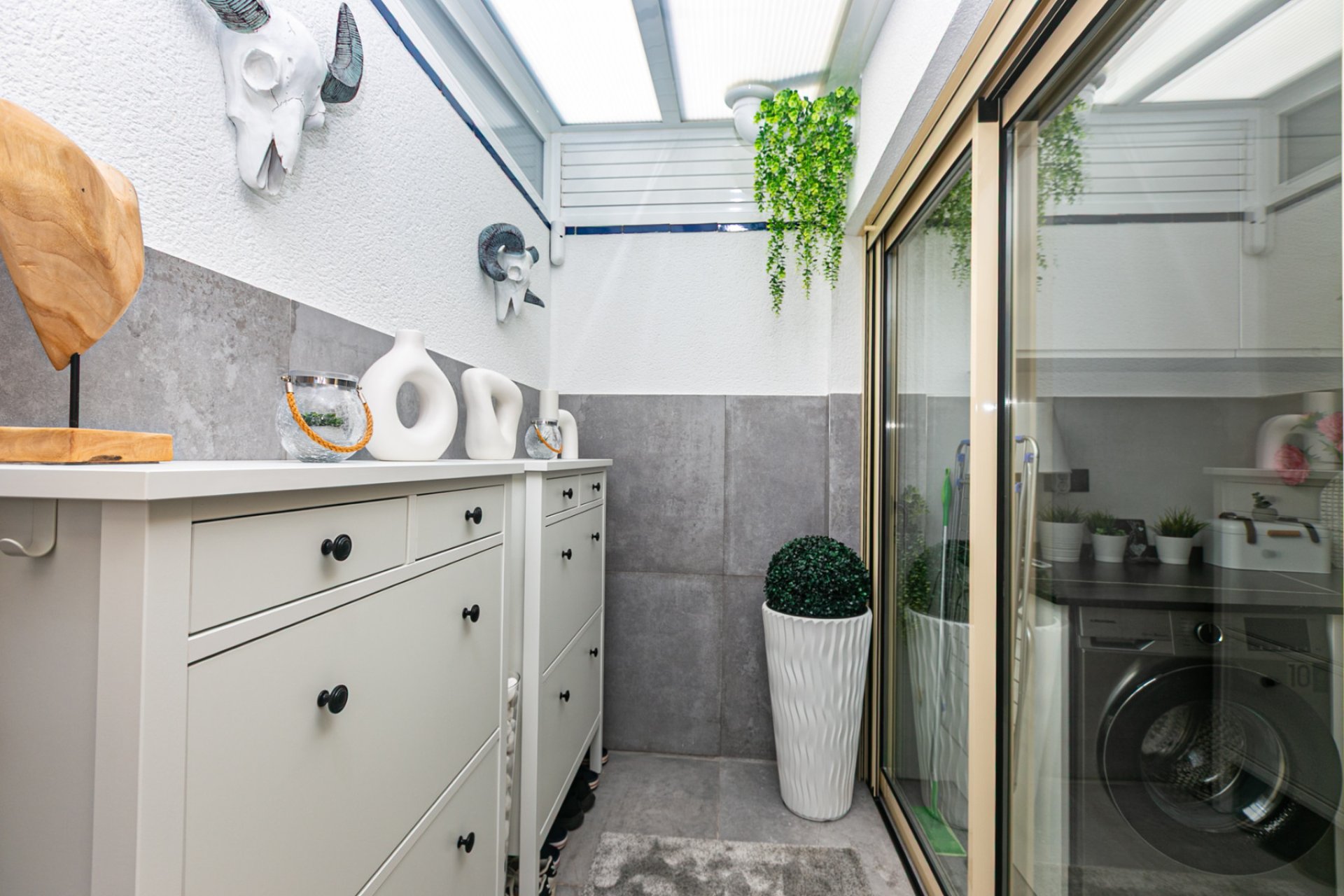 Reventa - Quad House -
Mil Palmeras - Riomar