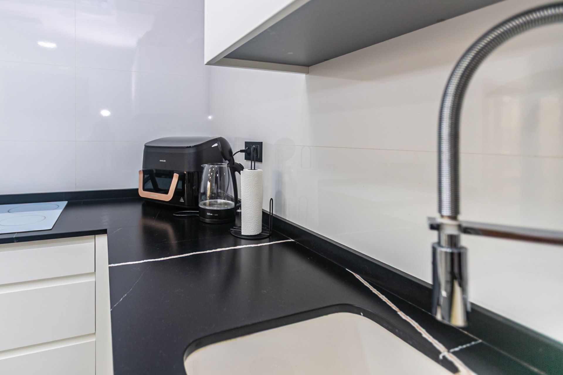 Reventa - Quad House -
Mil Palmeras - Riomar