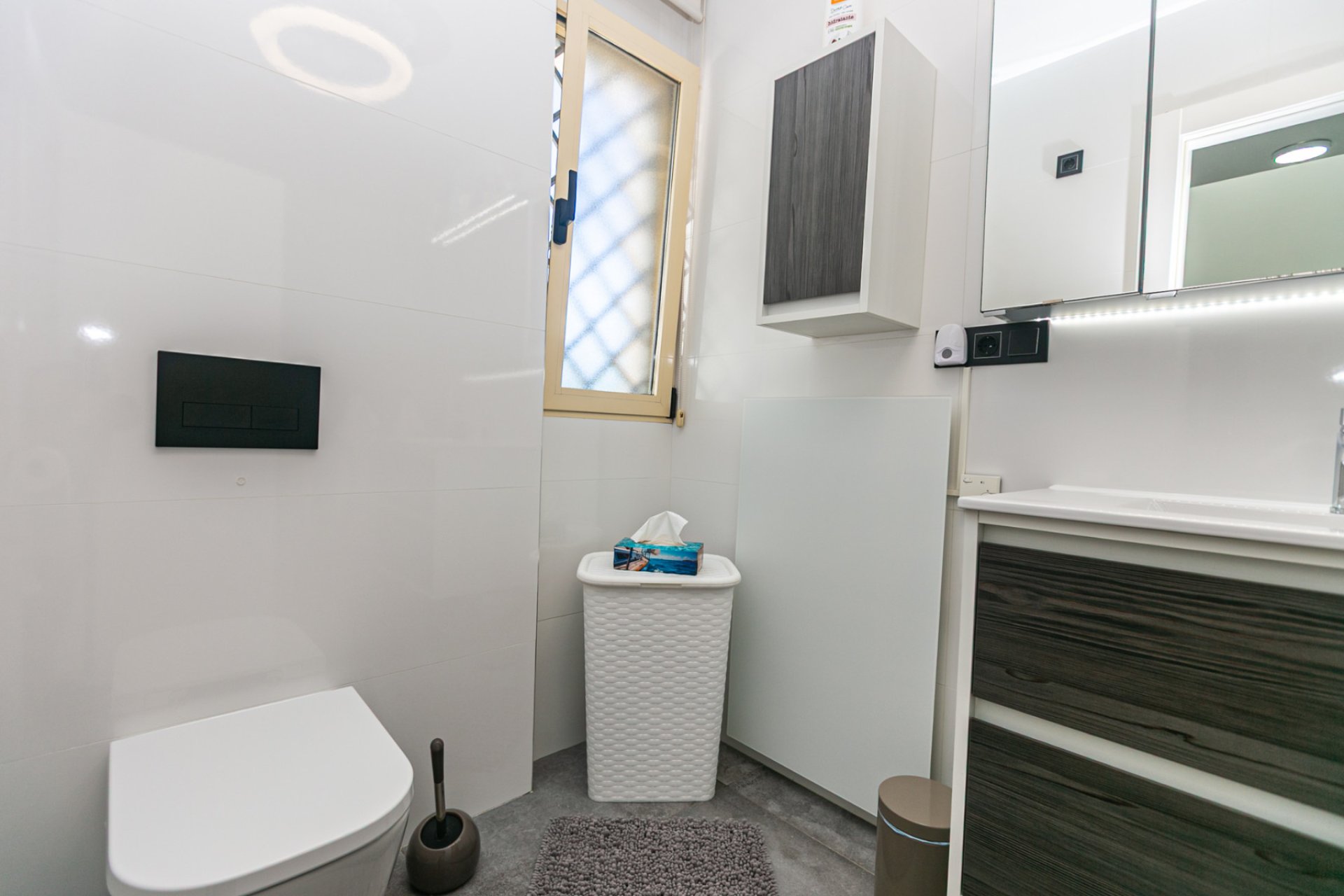 Reventa - Quad House -
Mil Palmeras - Riomar