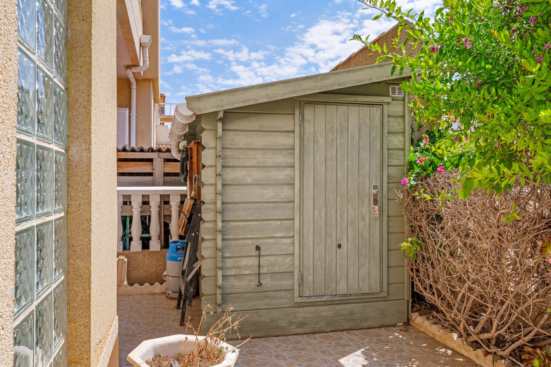 Reventa - Quad House -
Orihuela Costa - Playa Flamenca