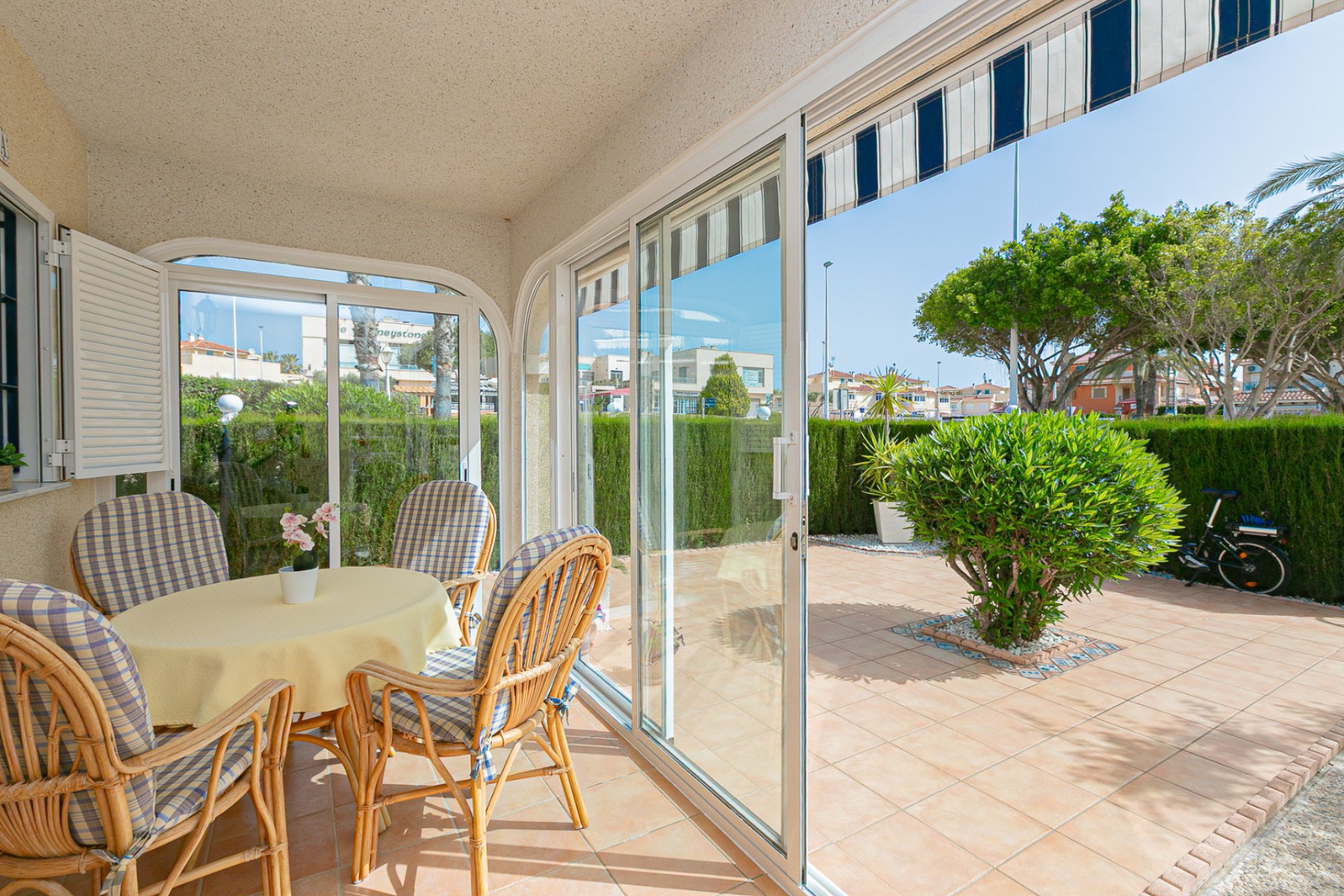 Reventa - Quad House -
Playa Flamenca - Zenia Mar