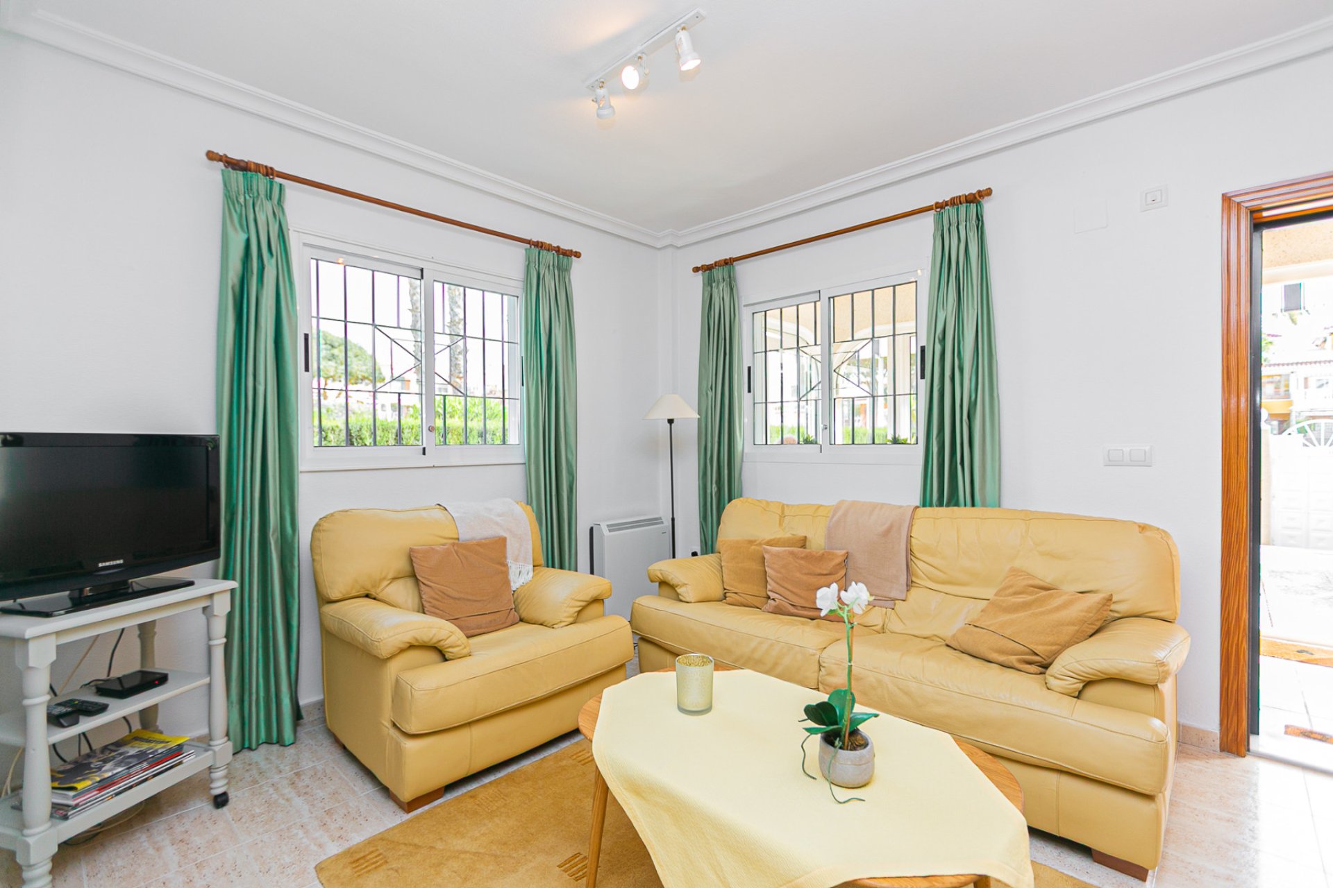 Reventa - Quad House -
Playa Flamenca - Zenia Mar