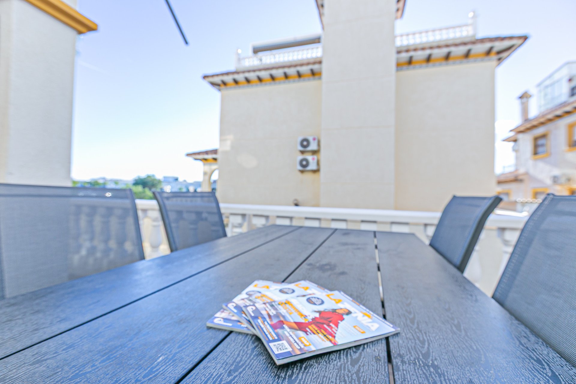 Reventa - Quad House -
Playa Flamenca