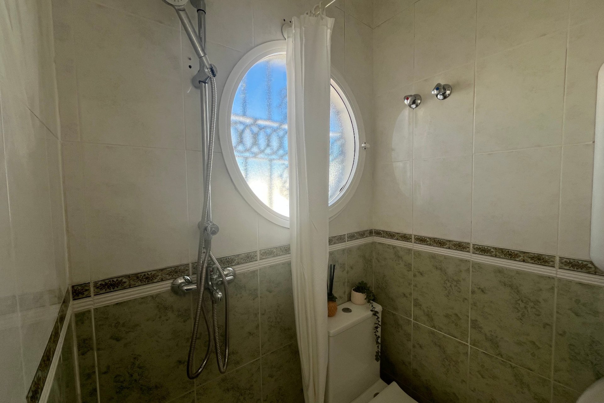 Reventa - Quad House -
Punta Prima - Serena