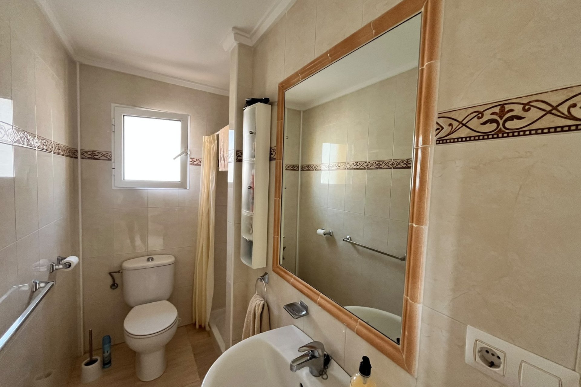 Reventa - Quad House -
Villamartin - PAU 8