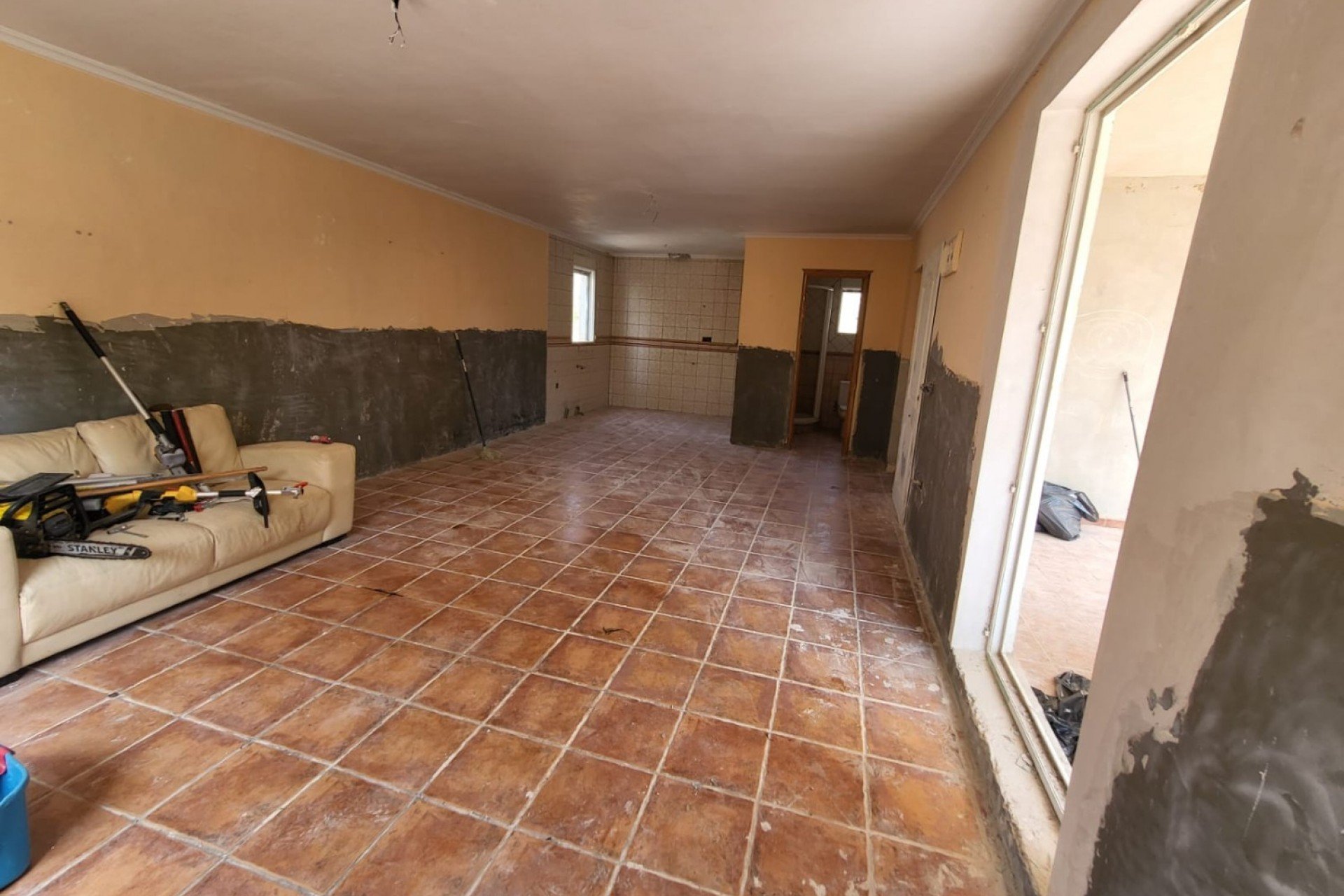 Reventa - Renovation -
Elche - La Hoya