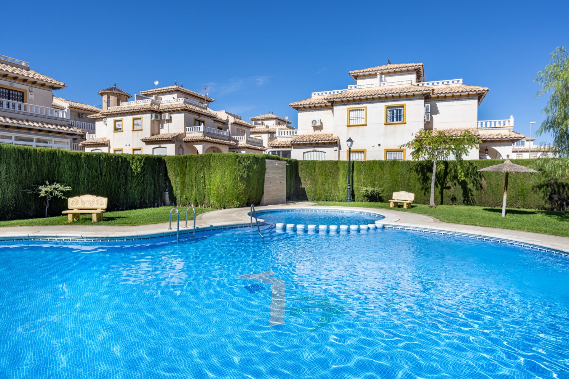 Reventa - Semi detached -
Lomas de Cabo Roig - Orihuela Costa