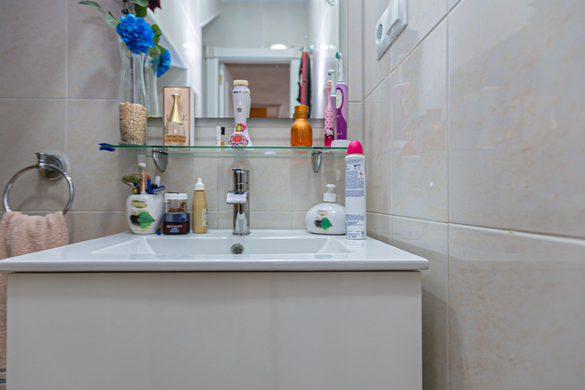 Reventa - Semi detached -
Los Altos