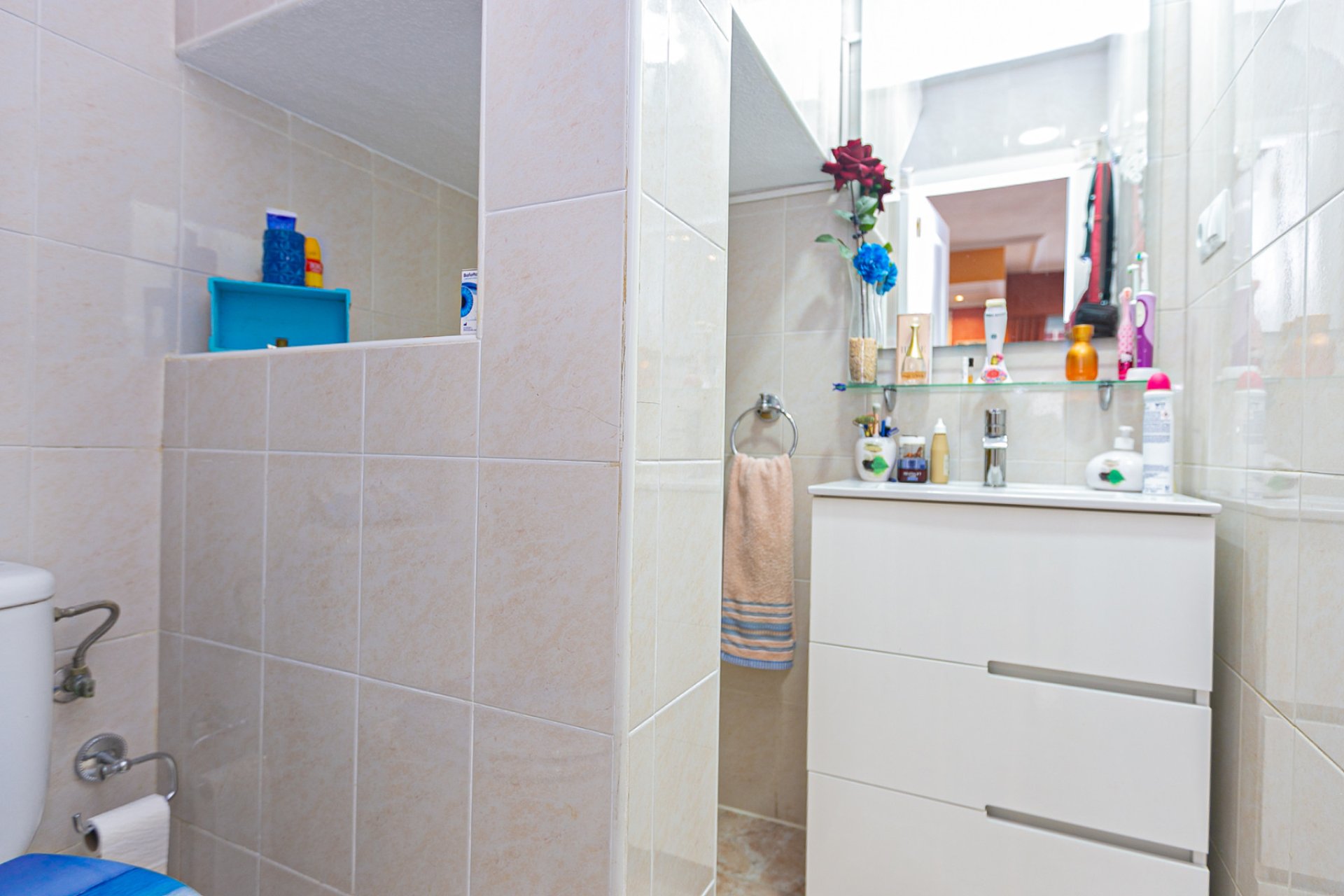 Reventa - Semi detached -
Los Altos