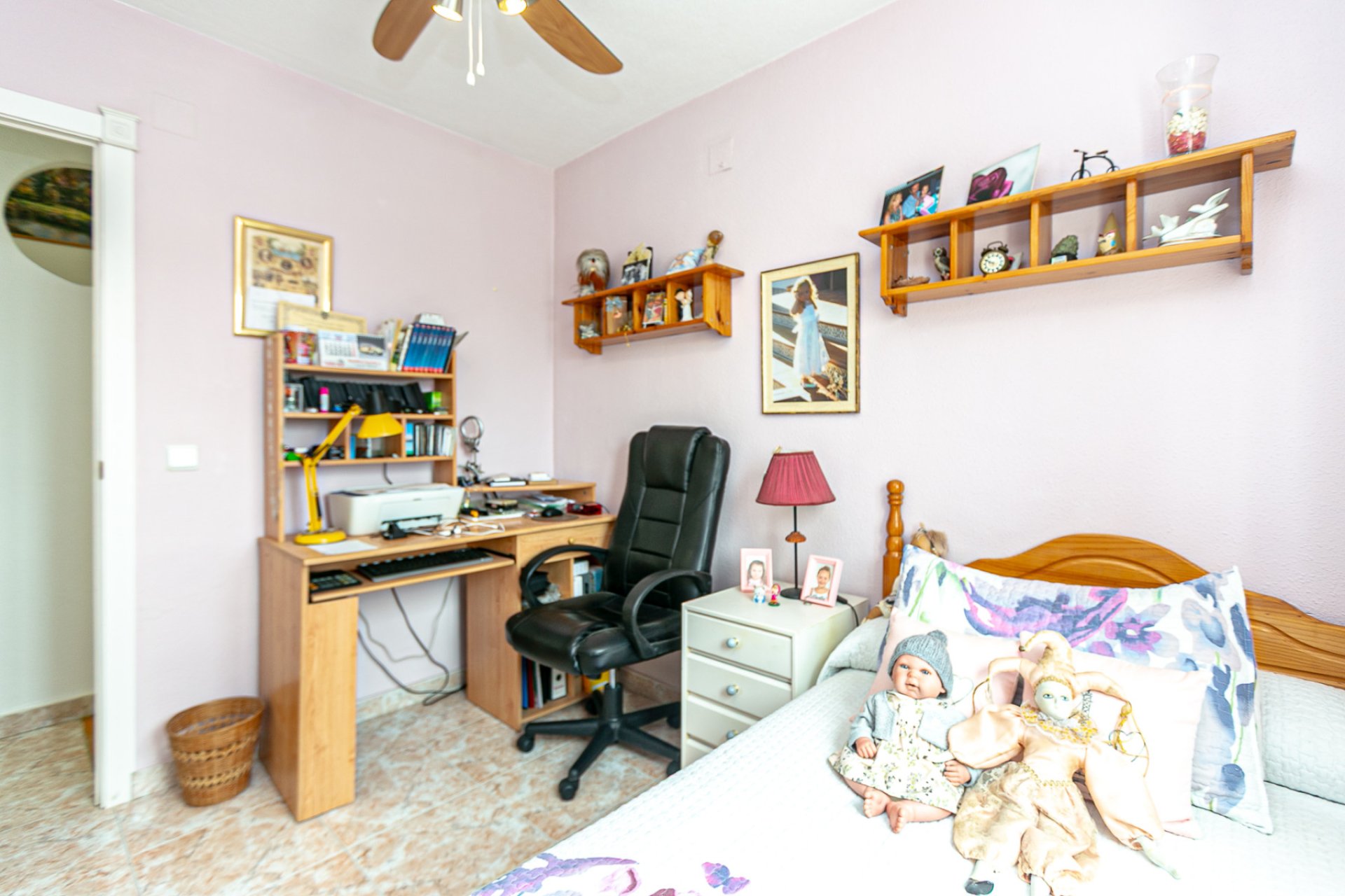 Reventa - Semi detached -
Los Altos