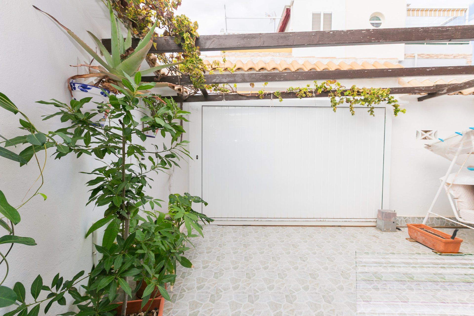 Reventa - Semi detached -
Los Altos