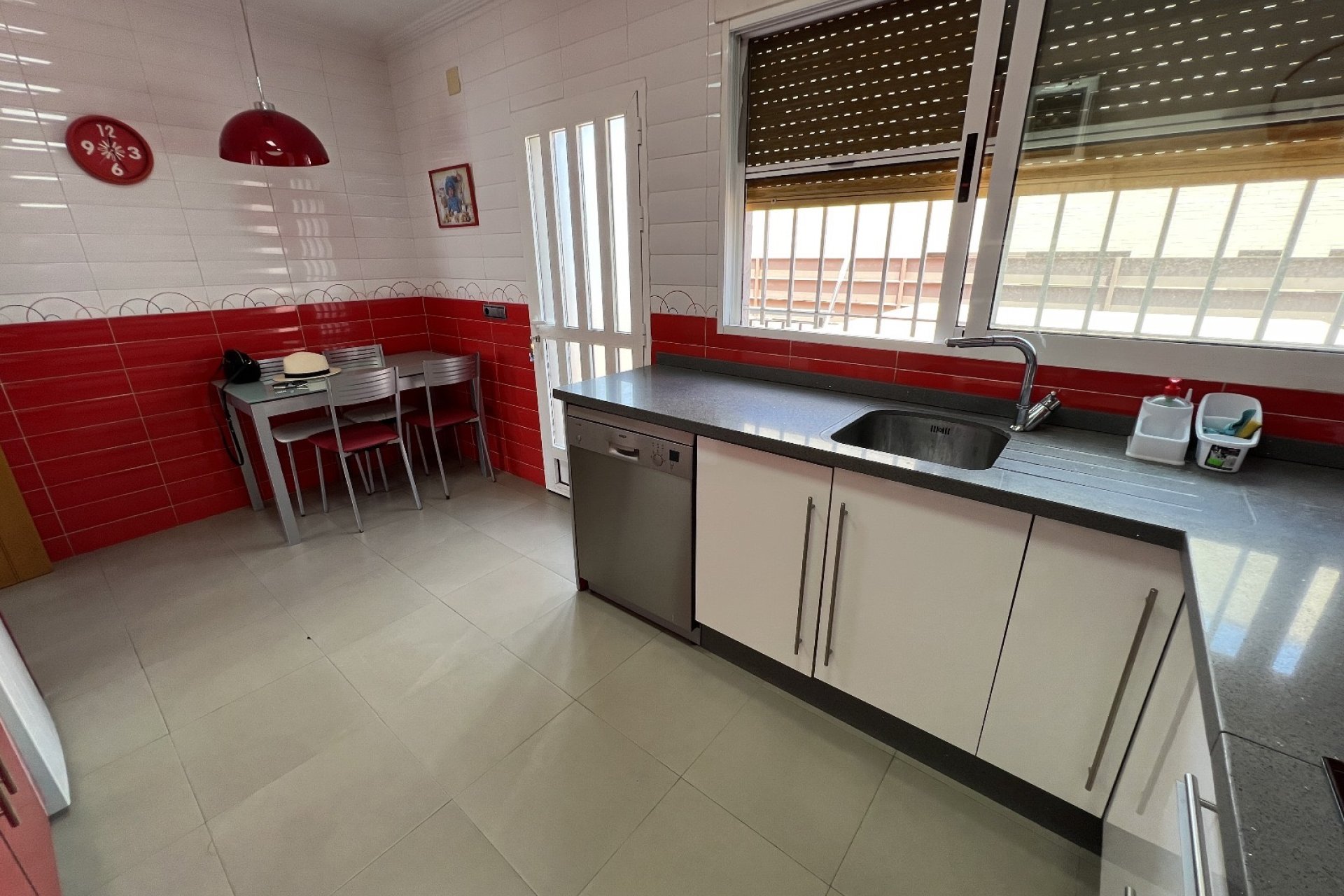 Reventa - Semi detached -
Torrevieja - Costa Blanca Sur