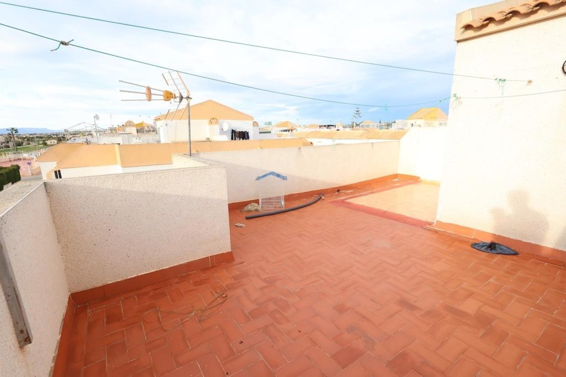 Reventa - Semi detached -
Torrevieja - El limonar