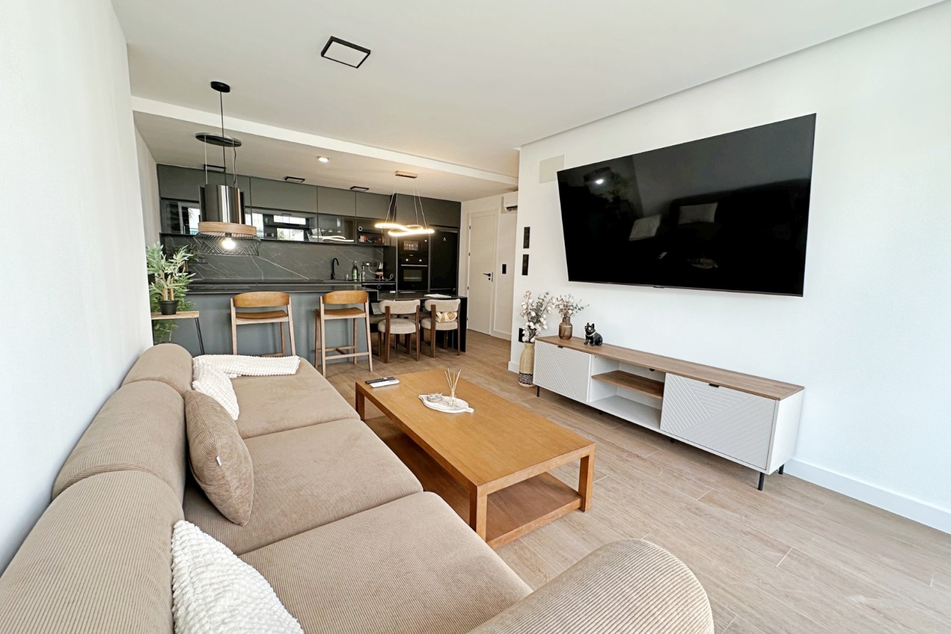 Reventa - Townhouse / Terraced House -
Torrevieja