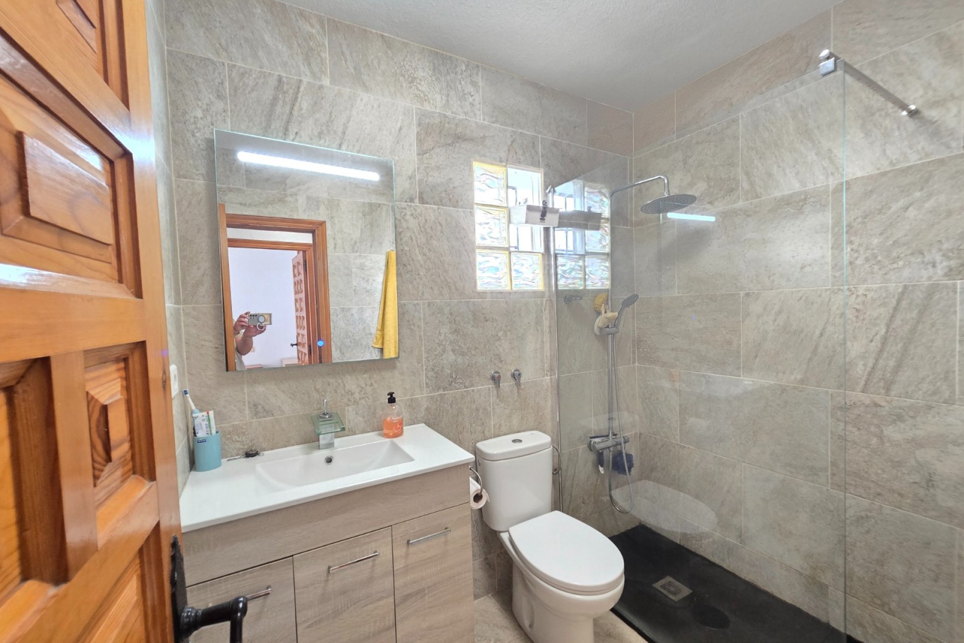 Reventa - Townhouse * -
Villamartin * - Los Dolses *