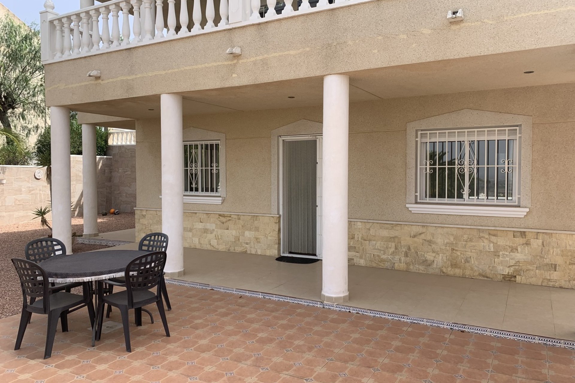 Reventa - Villa -
Algorfa - Algorfa (montemar)