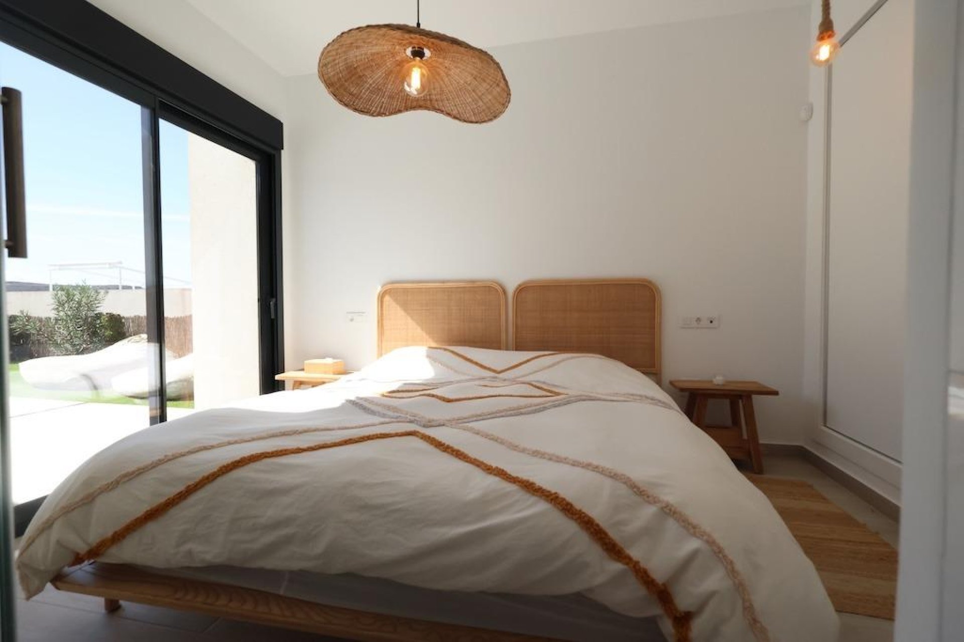 Reventa - Villa -
Algorfa - Comunidad Valenciana