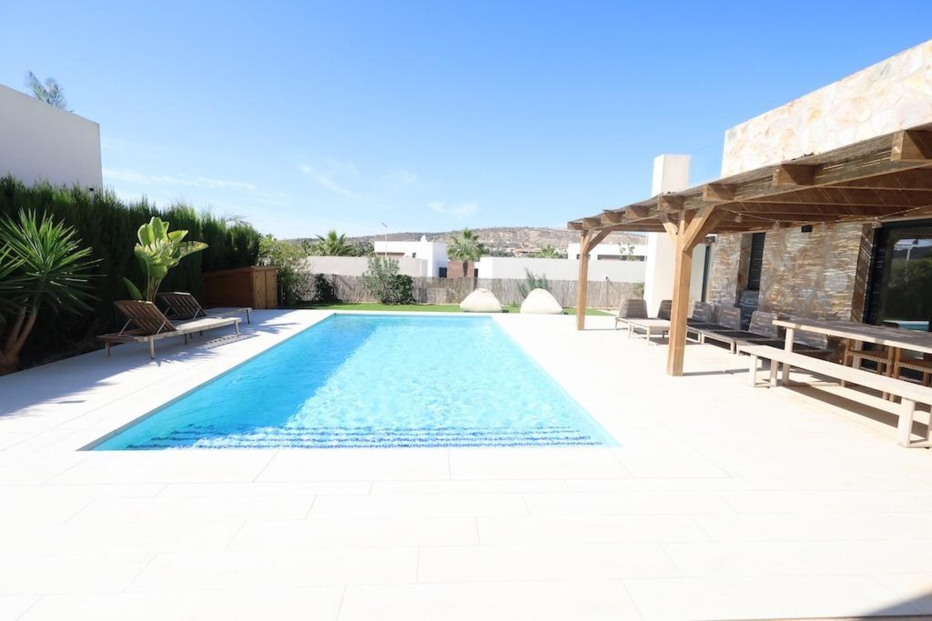 Reventa - Villa -
Algorfa - Comunidad Valenciana
