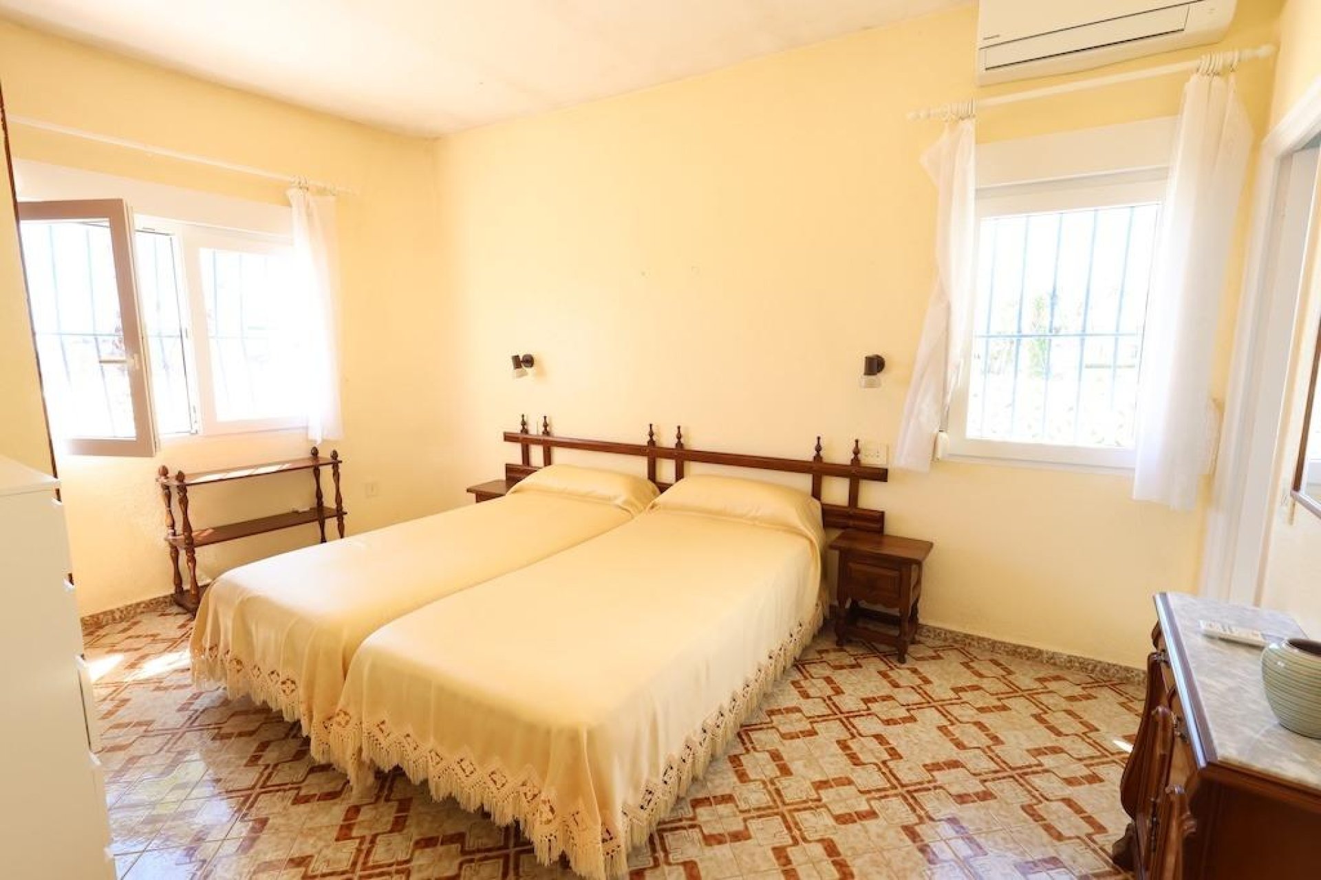 Reventa - Villa -
Cabo Roig - Cala Capitan