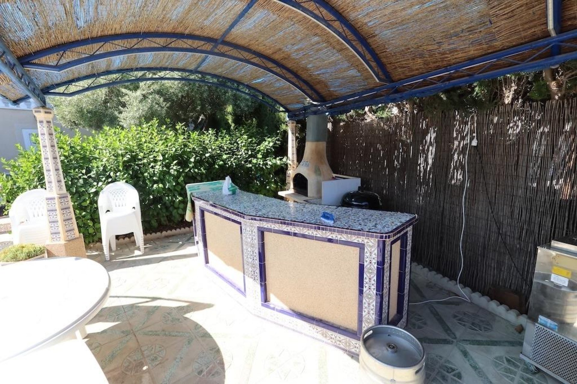 Reventa - Villa -
Cabo Roig - MUY CERCA DE LA PLAYA