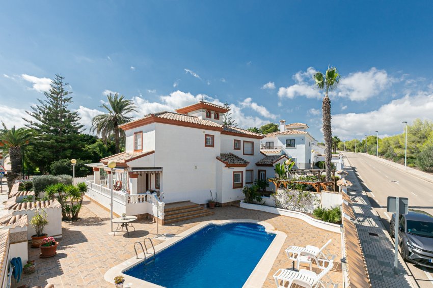 Reventa - Villa -
Campoamor - Campoamor Golf