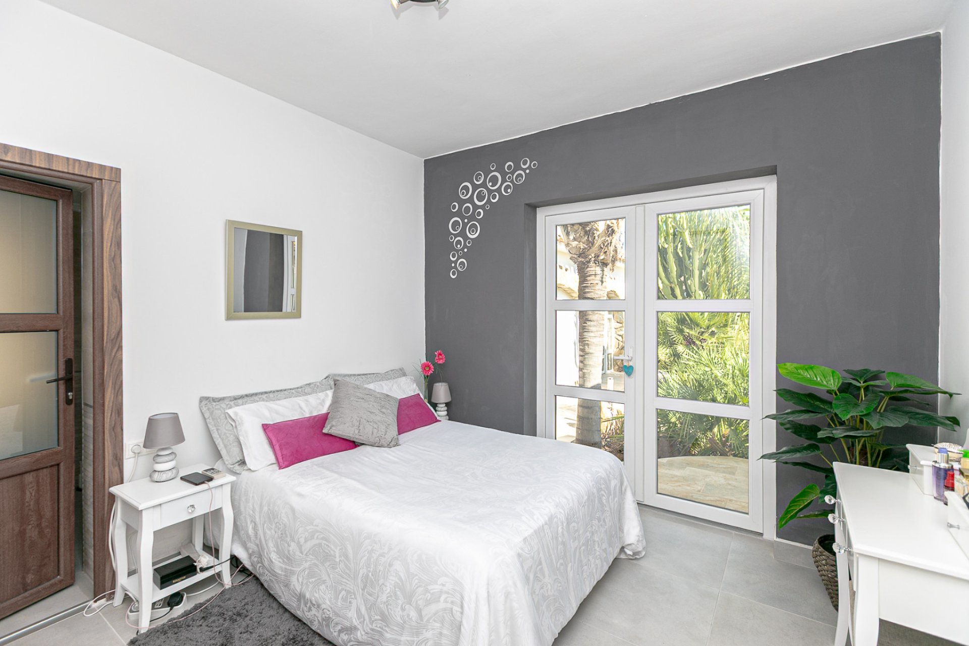 Reventa - Villa -
Campoamor - Lomas de Don Juan