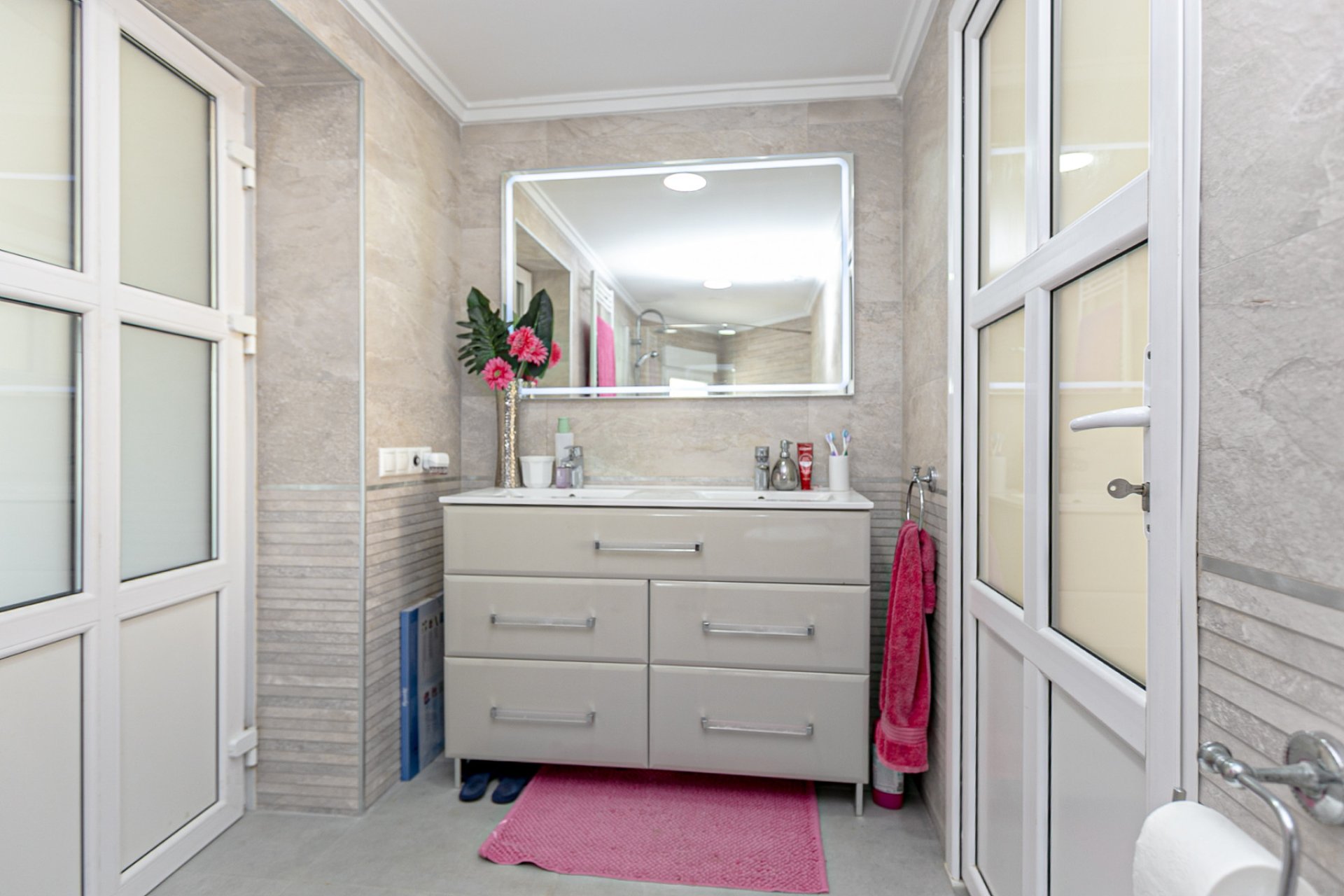 Reventa - Villa -
Campoamor - Lomas de Don Juan