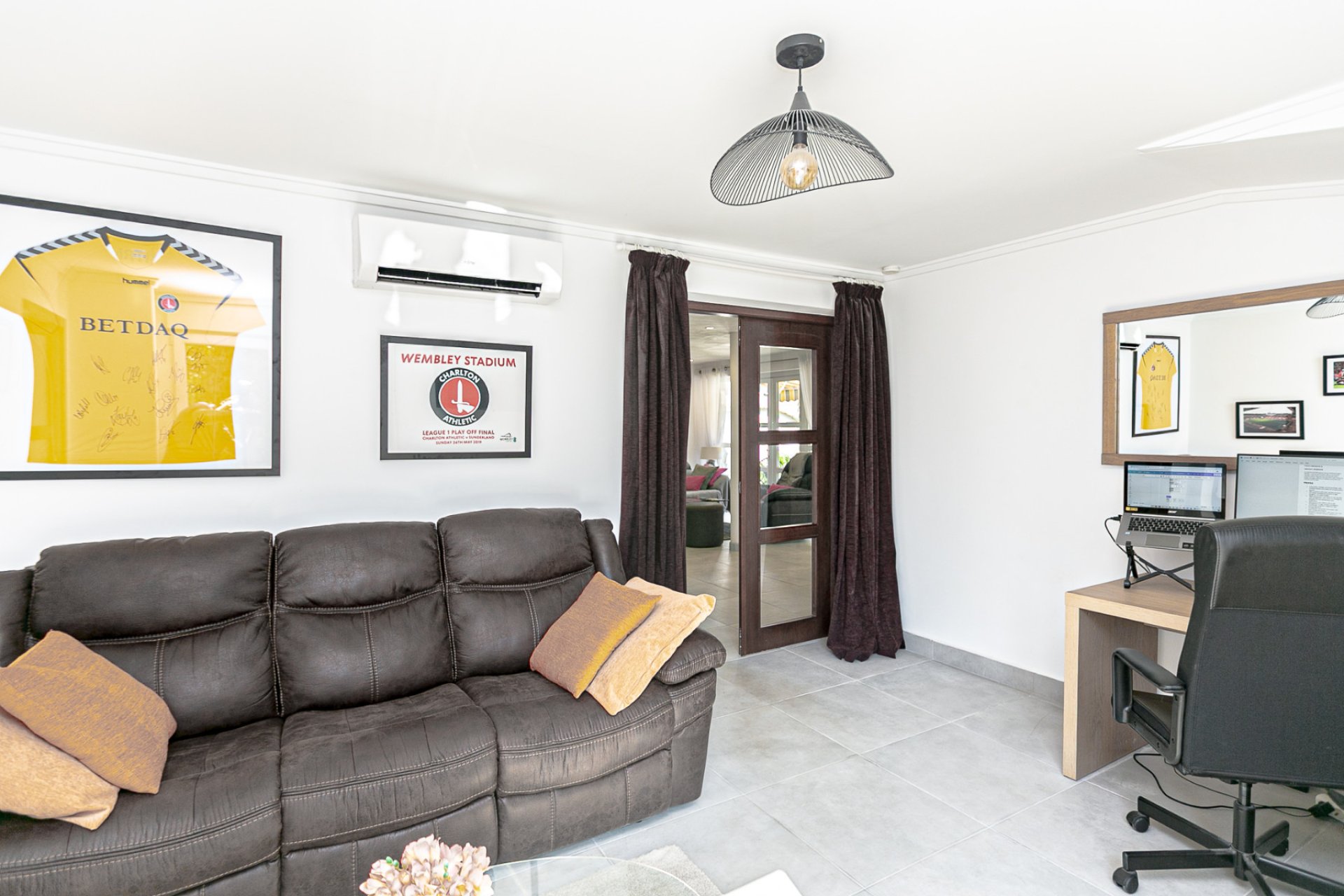 Reventa - Villa -
Campoamor - Lomas de Don Juan