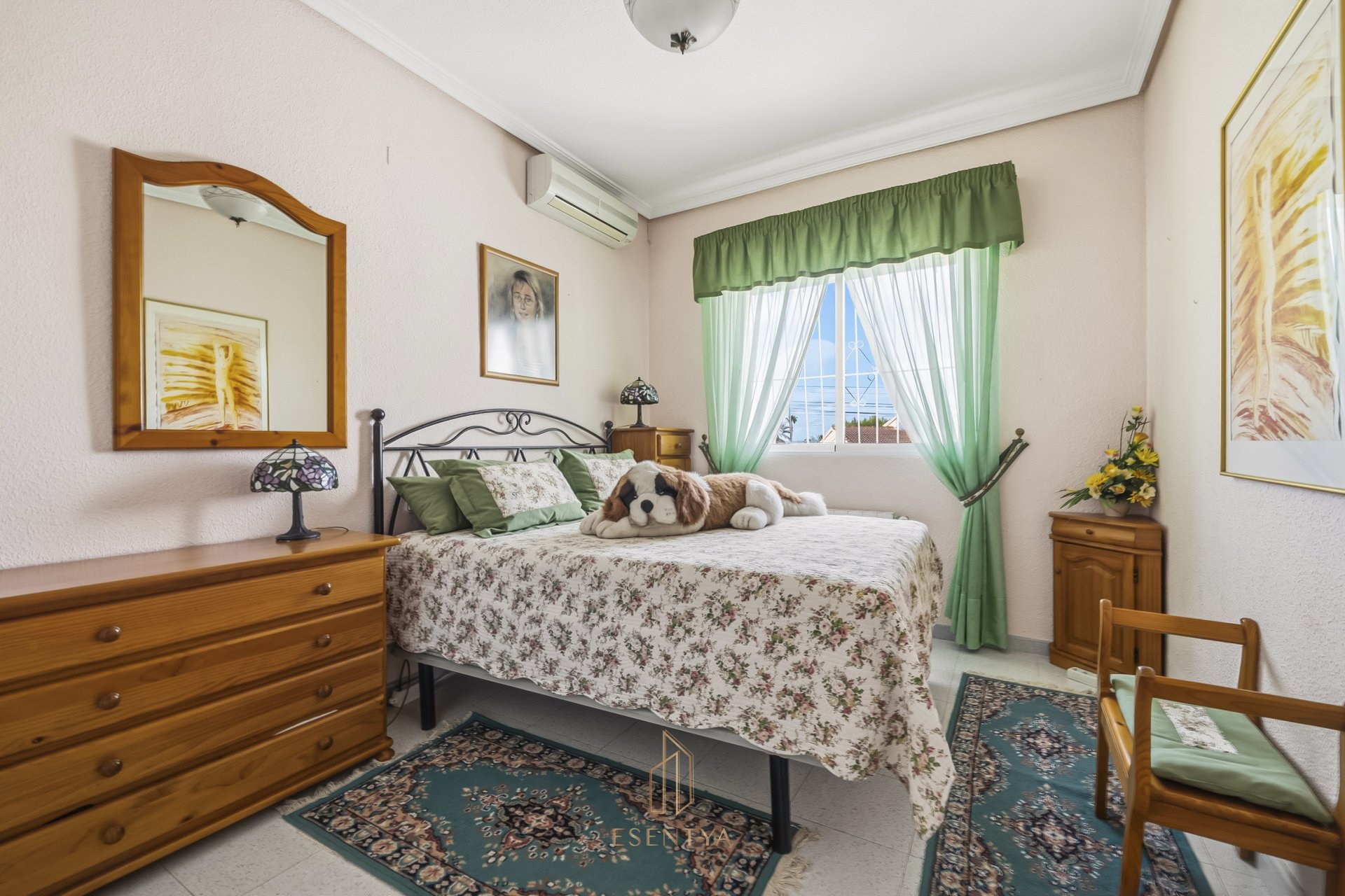 Reventa - Villa -
Ciudad quesada - Centro