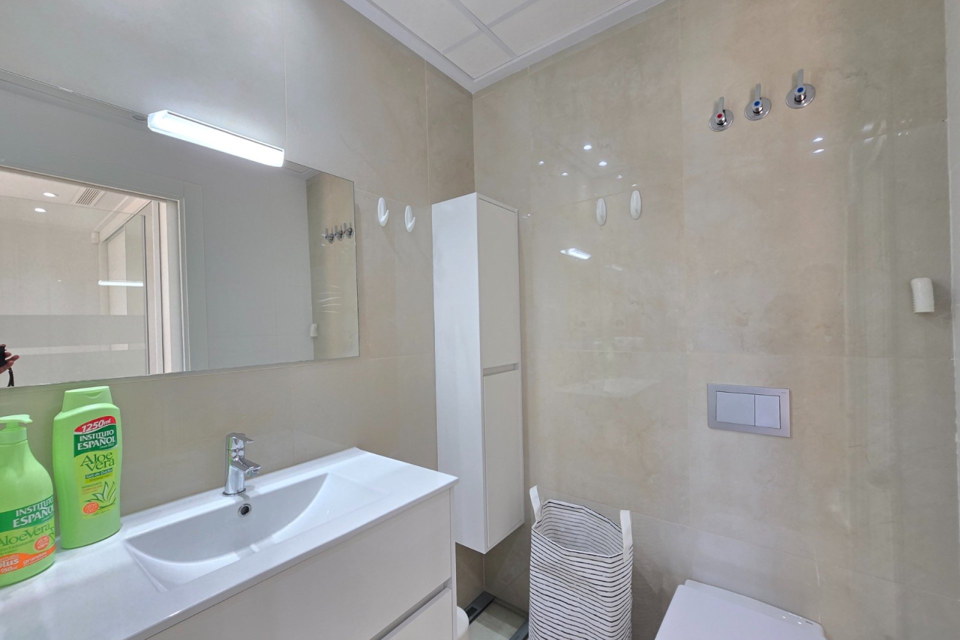Reventa - Villa * -
Ciudad Quesada * - Doña Pepa *