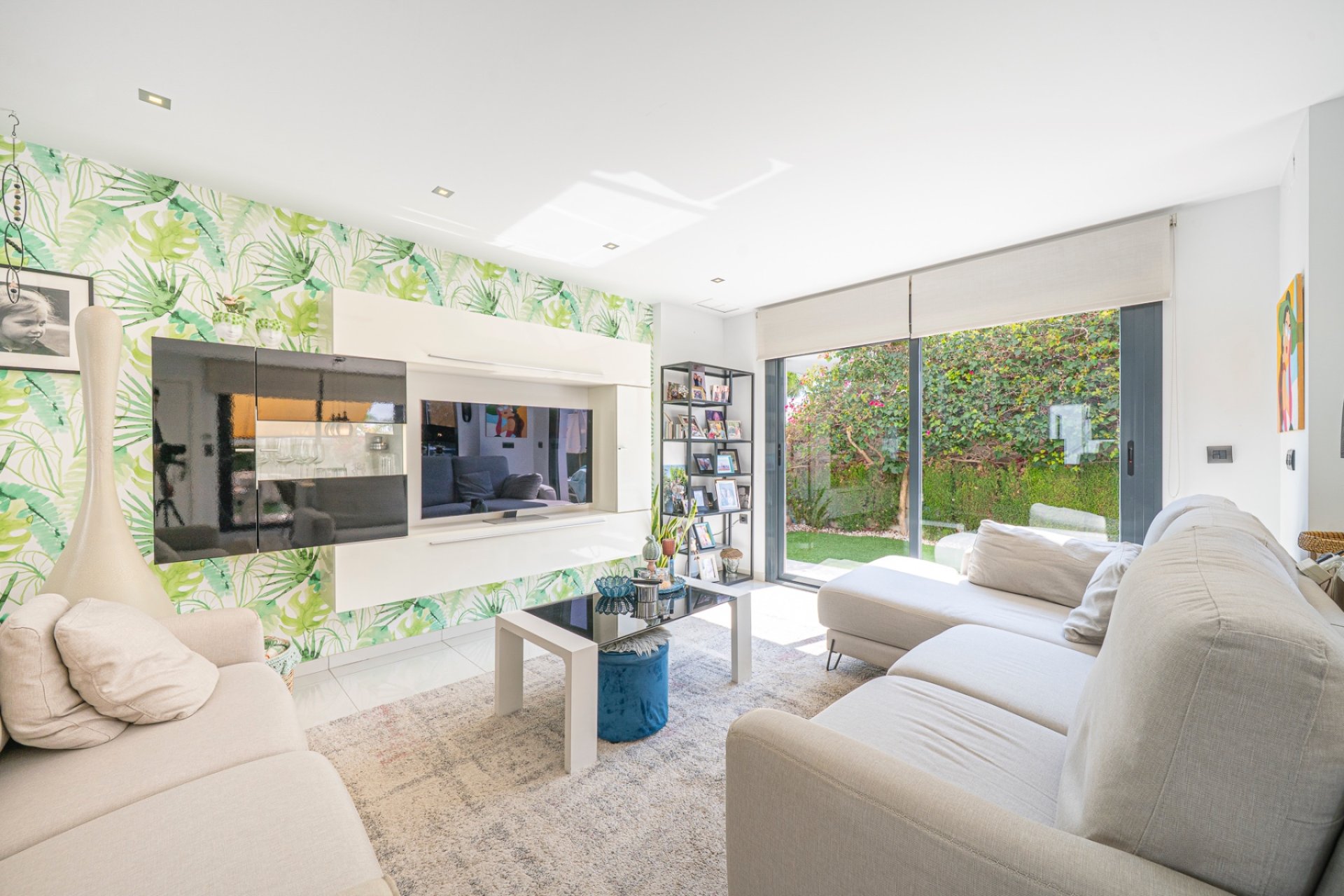 Reventa - Villa -
Ciudad quesada - Lo pepin