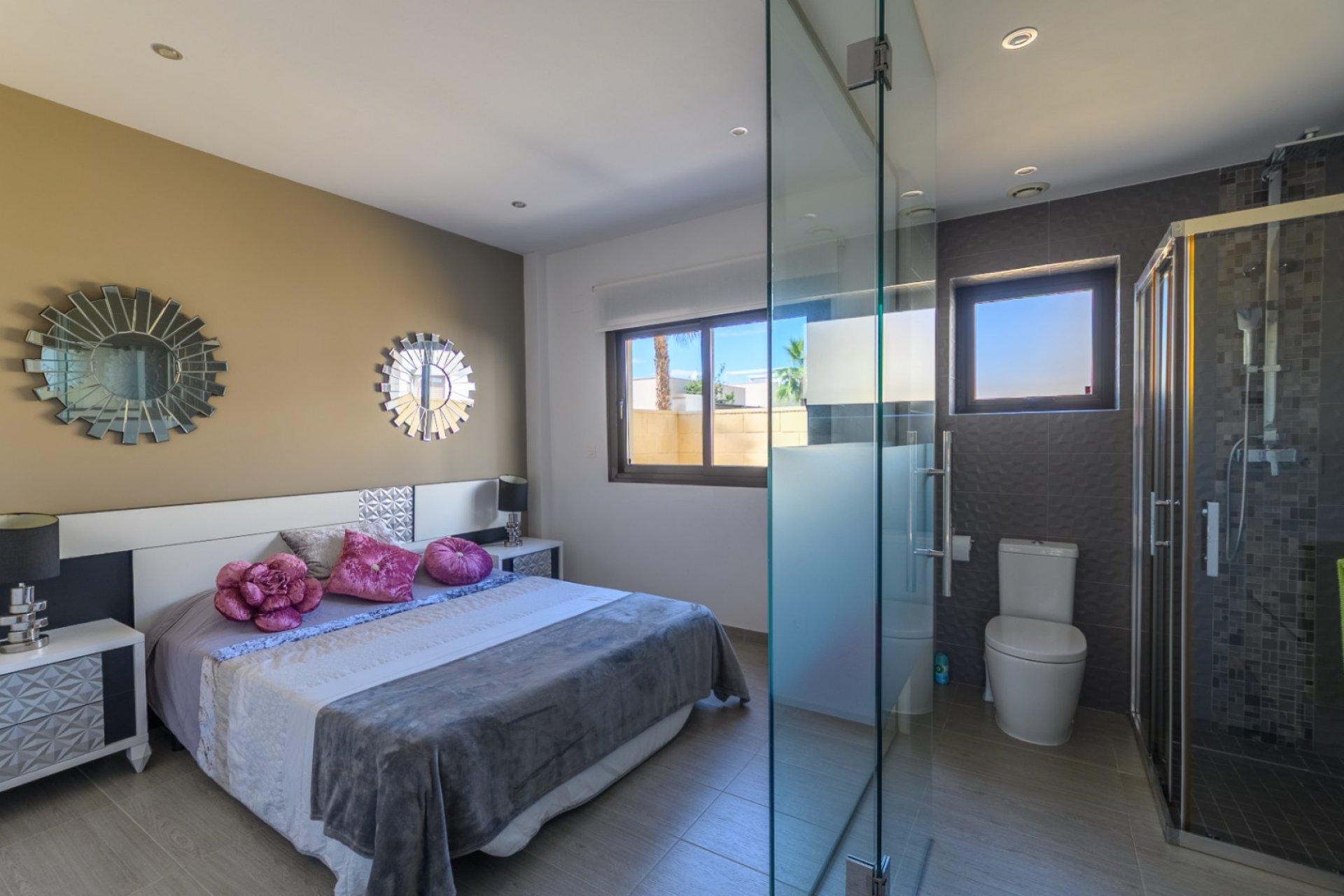 Reventa - Villa -
Ciudad quesada - Pueblo Bravo