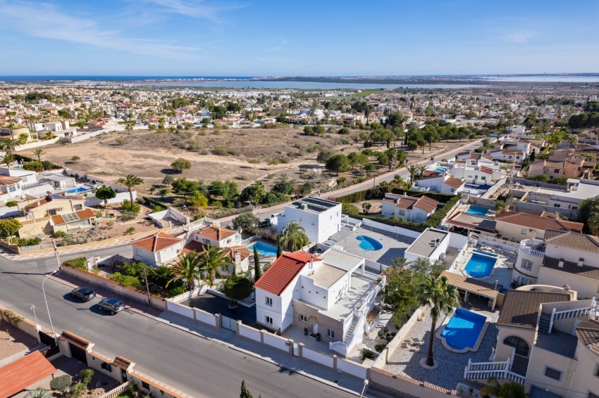 Reventa - Villa -
Ciudad quesada - Rojales