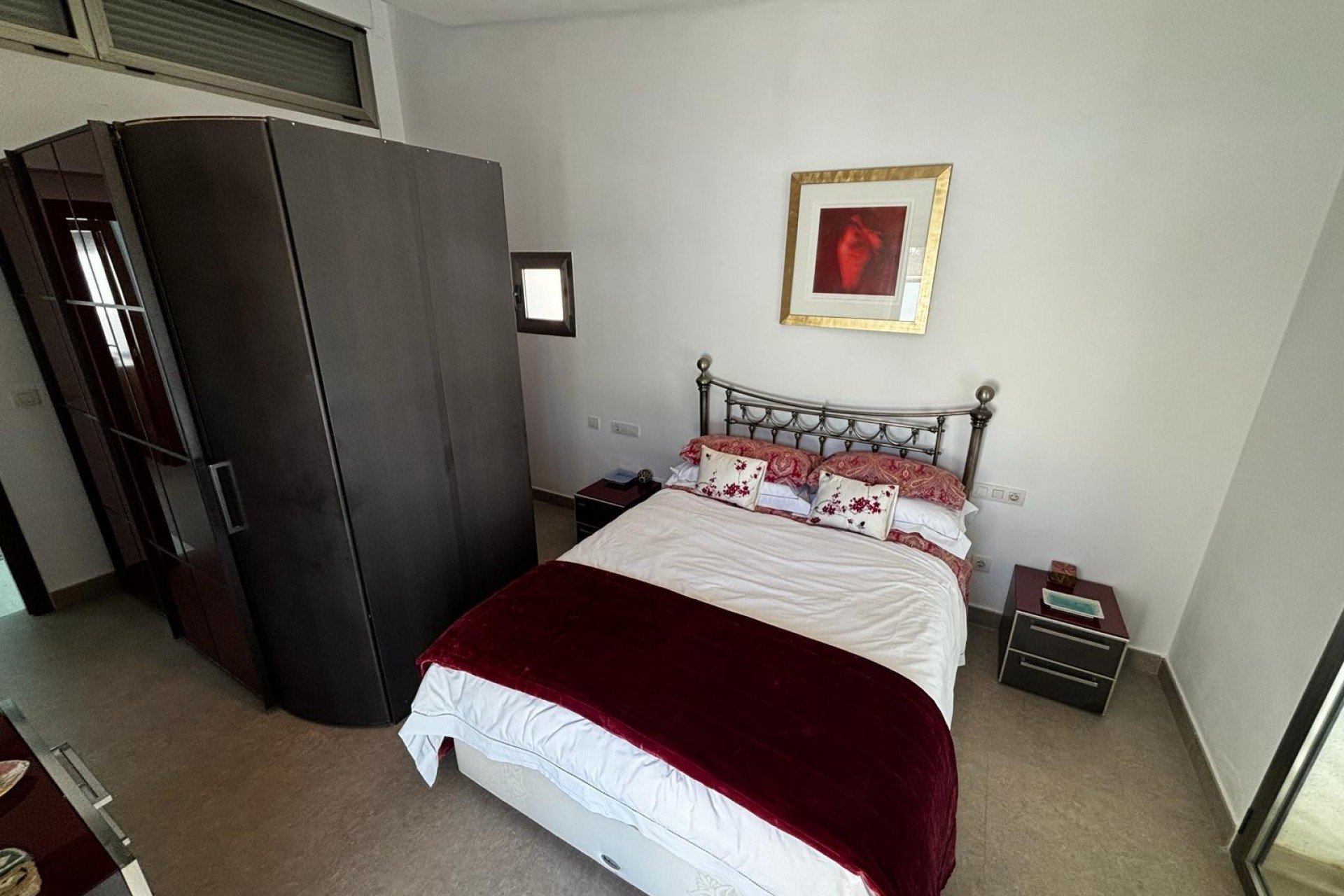 Reventa - Villa Detached -
Cox