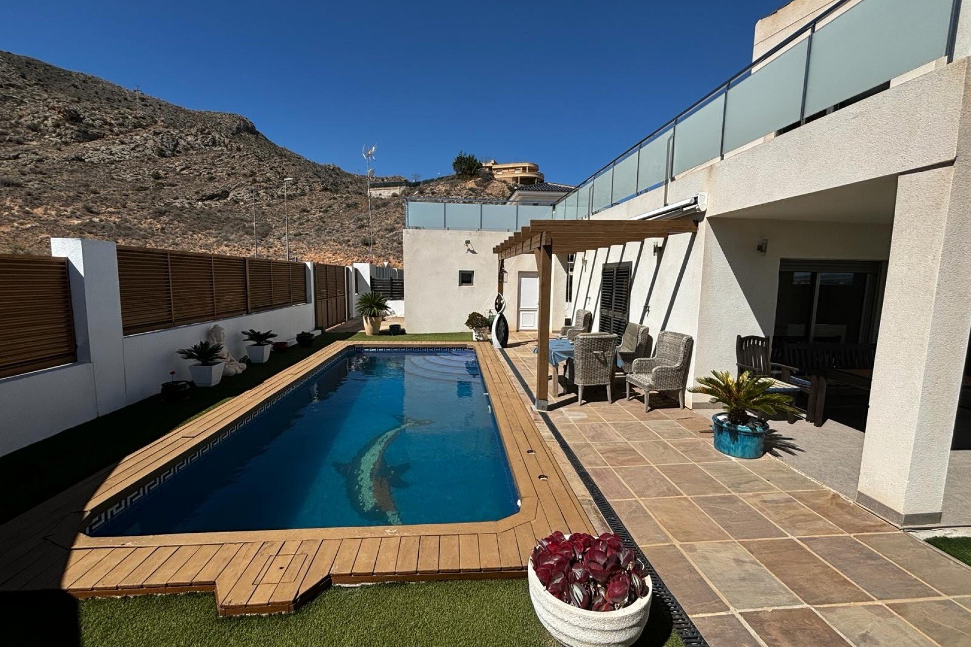 Reventa - Villa Detached -
Cox