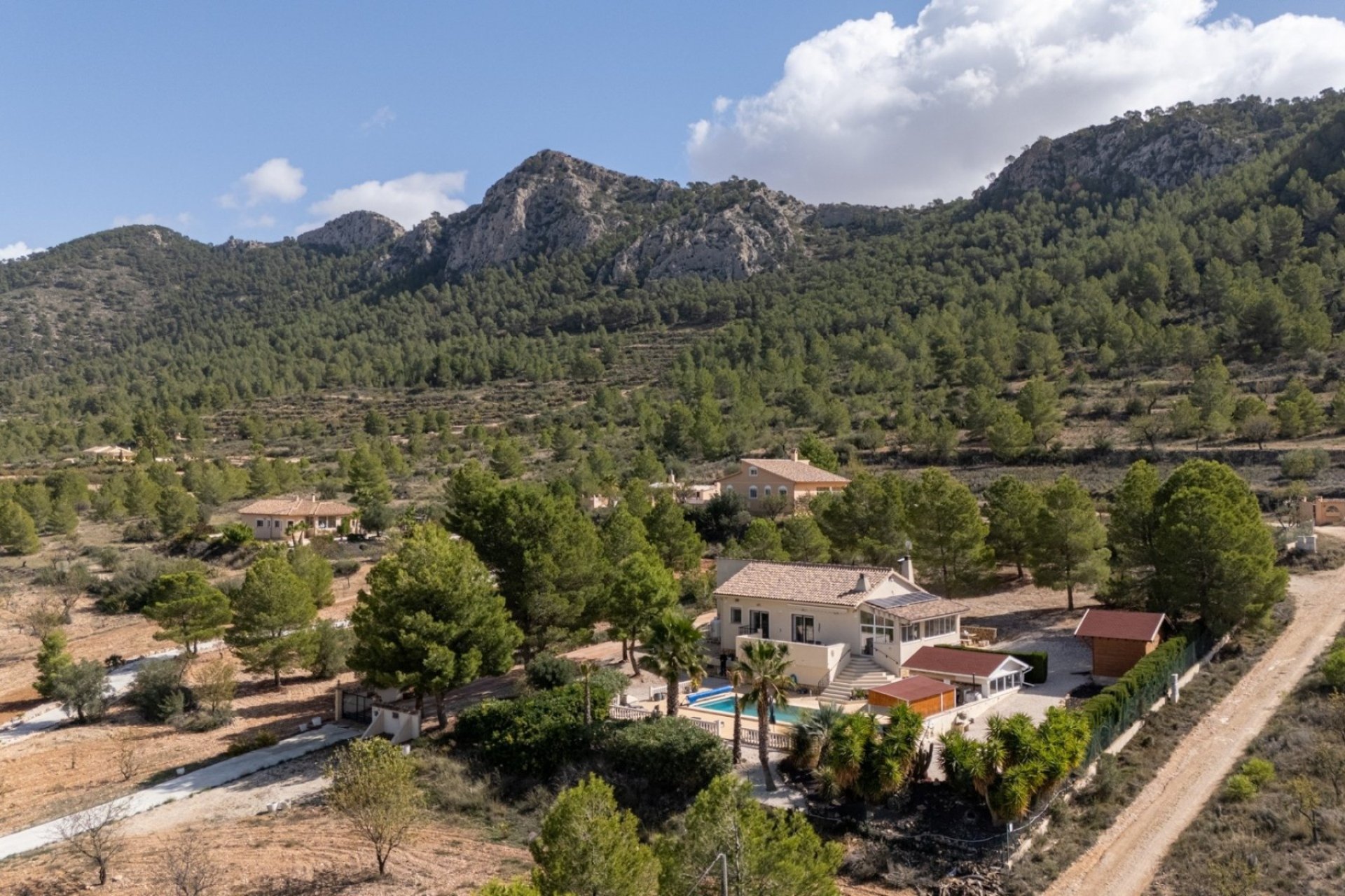Reventa - Villa Detached -
La Zarza - Inland