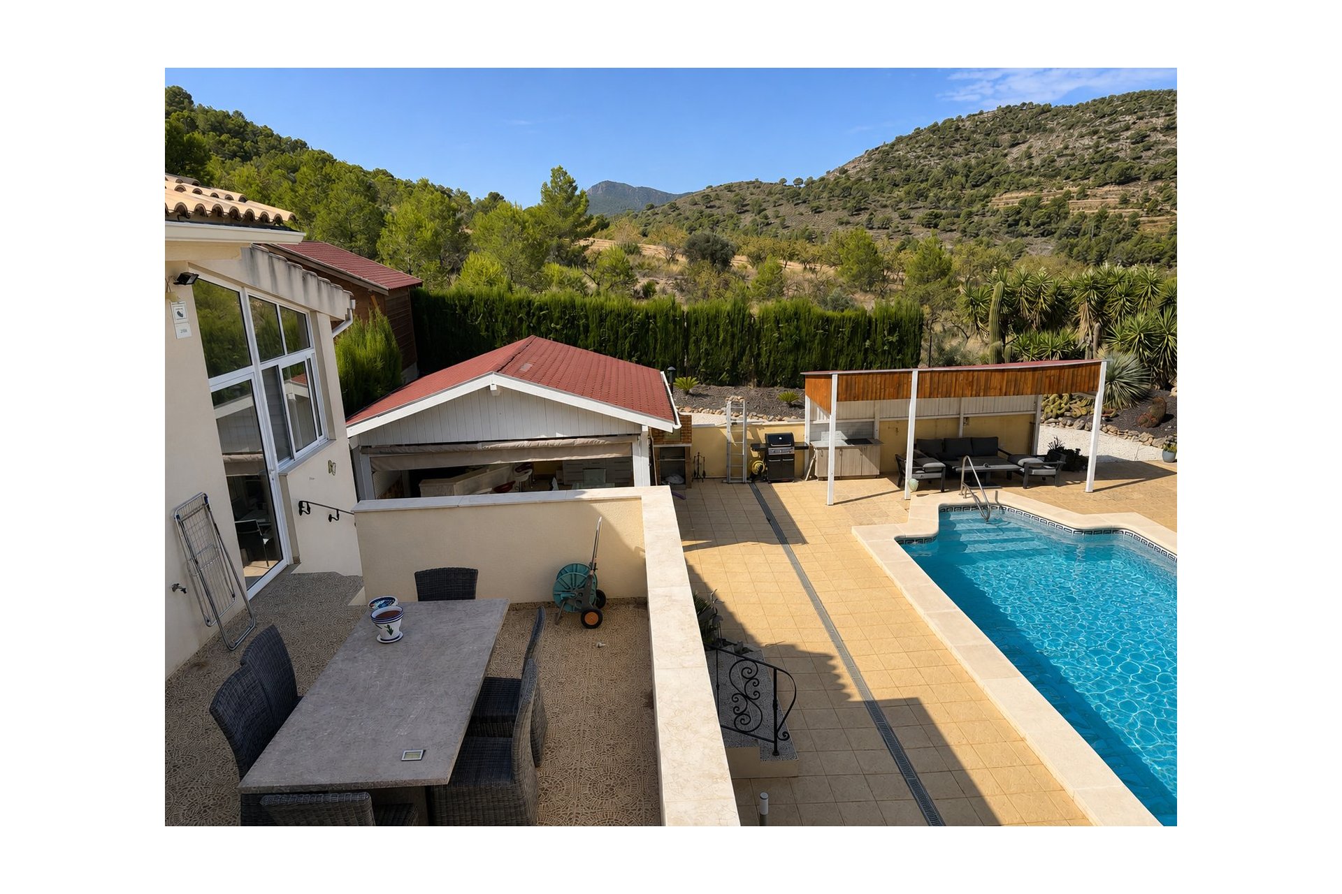 Reventa - Villa Detached -
La Zarza - Inland