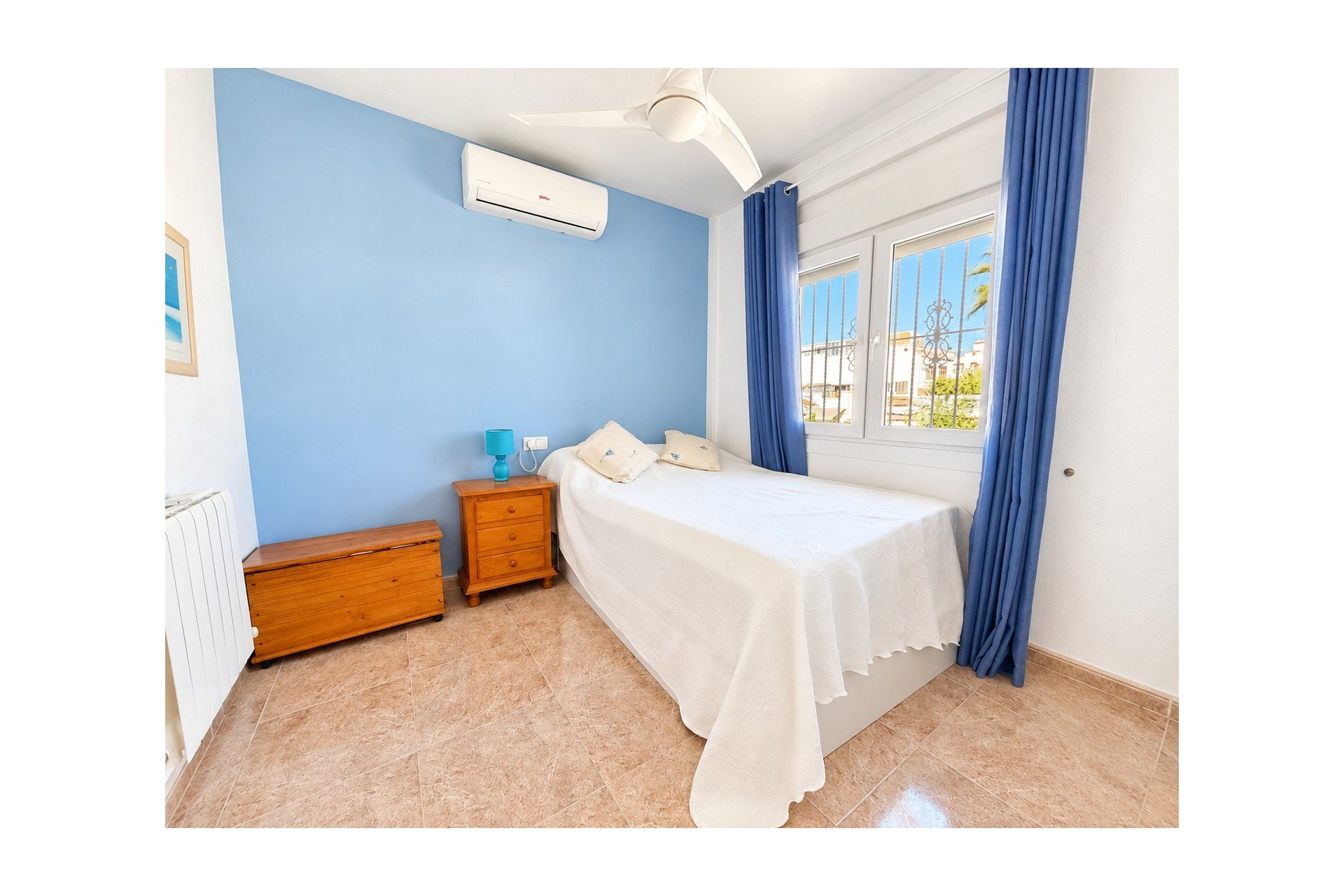 Reventa - Villa Detached -
San Fulgencio - urb.la marina