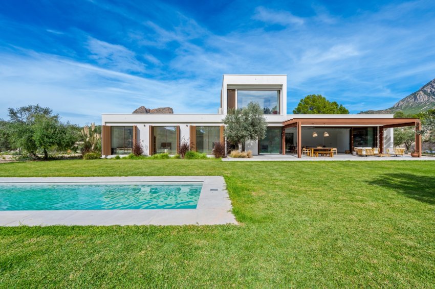 Reventa - Villa -
Finestrat