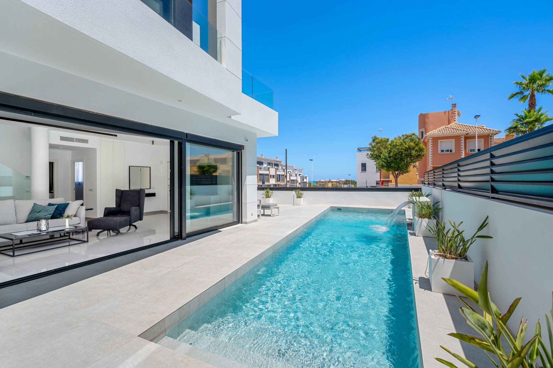 Reventa - Villa -
Guardamar del Segura