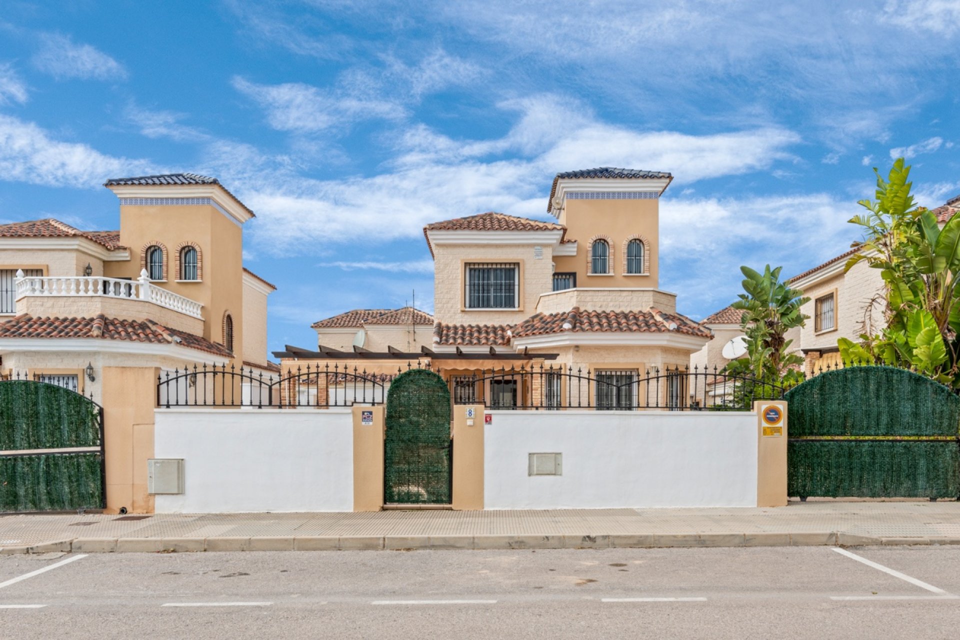 Reventa - Villa -
Guardamar del Segura