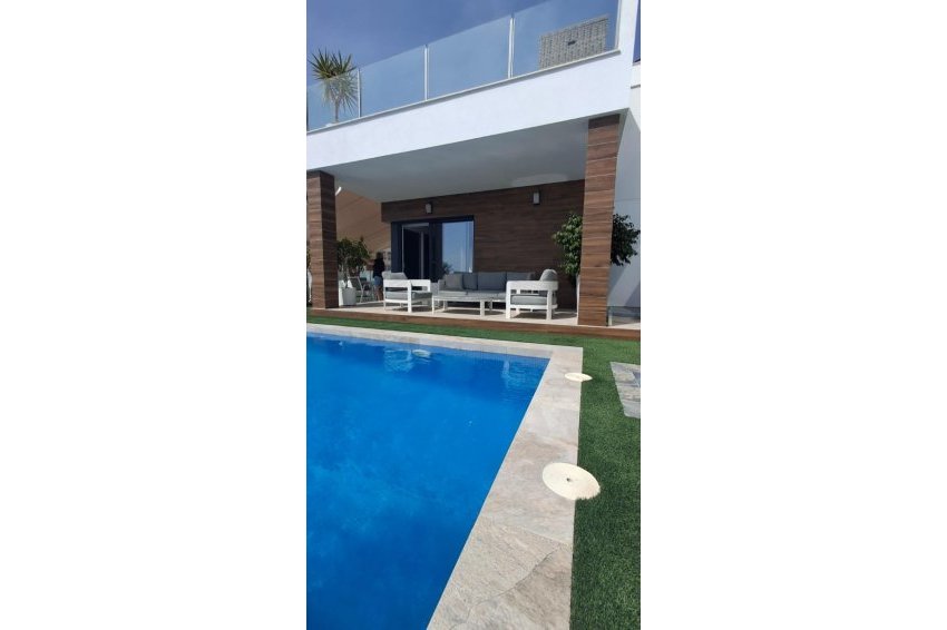 Reventa - Villa / House -
Orihuela - Entre Naranjos Vistabella Golf