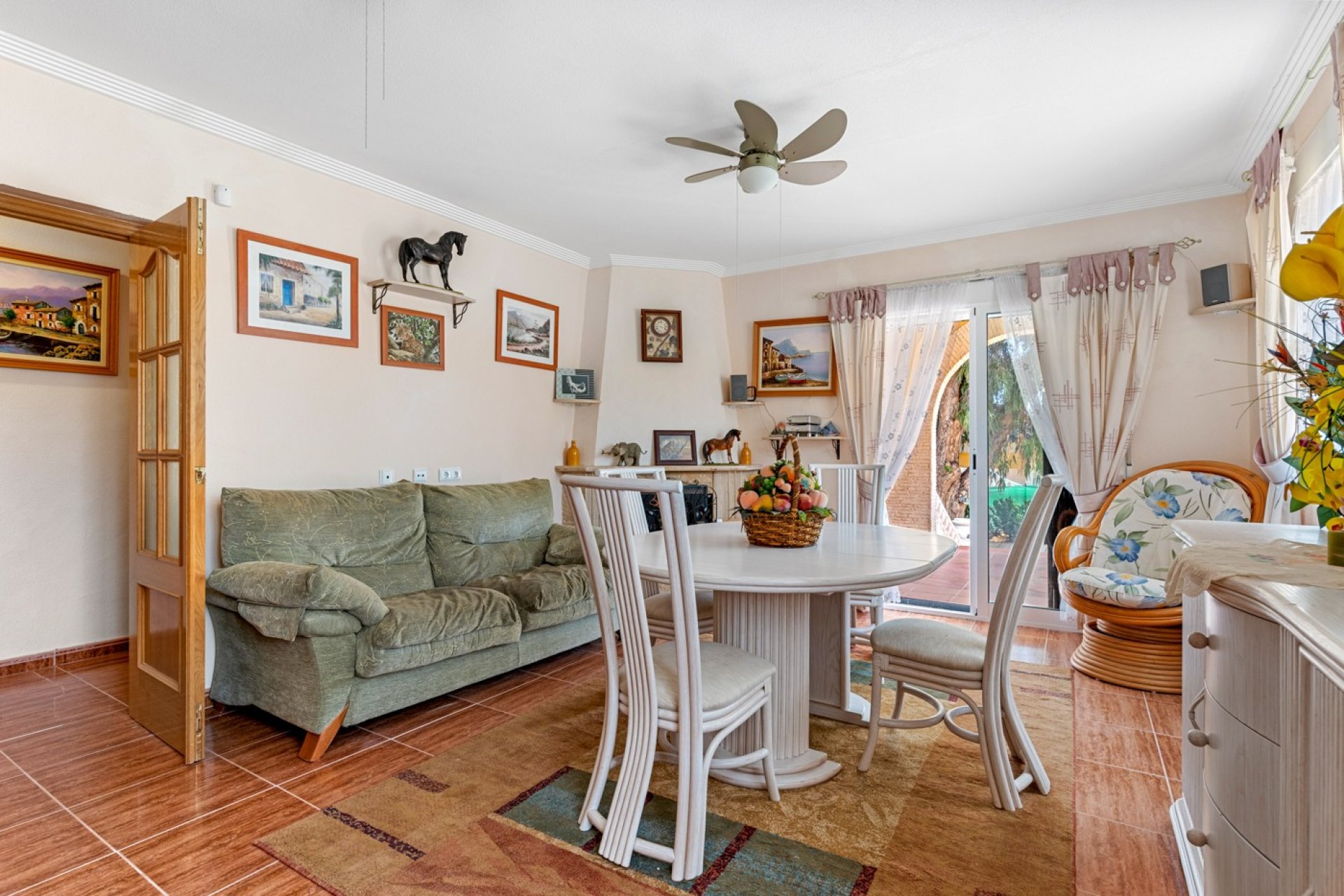 Reventa - Villa -
Jacarilla