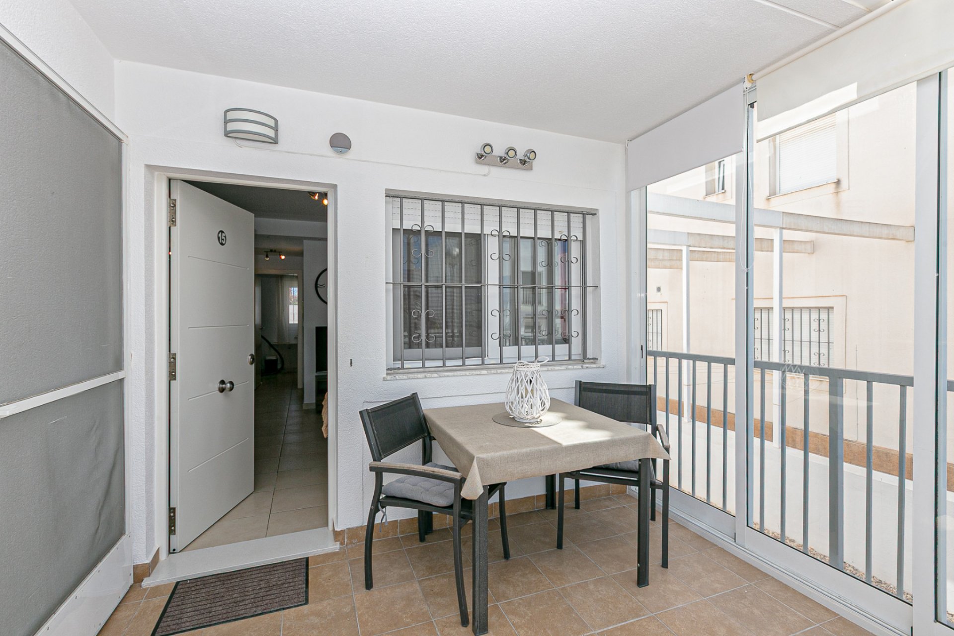 Reventa - Villa -
La Marina