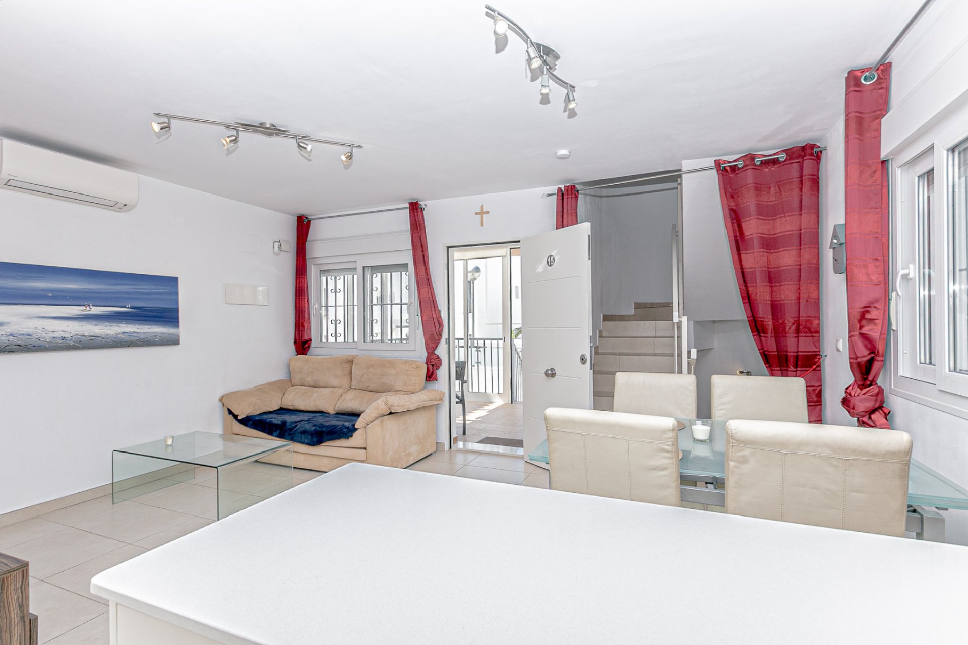 Reventa - Villa -
La Marina